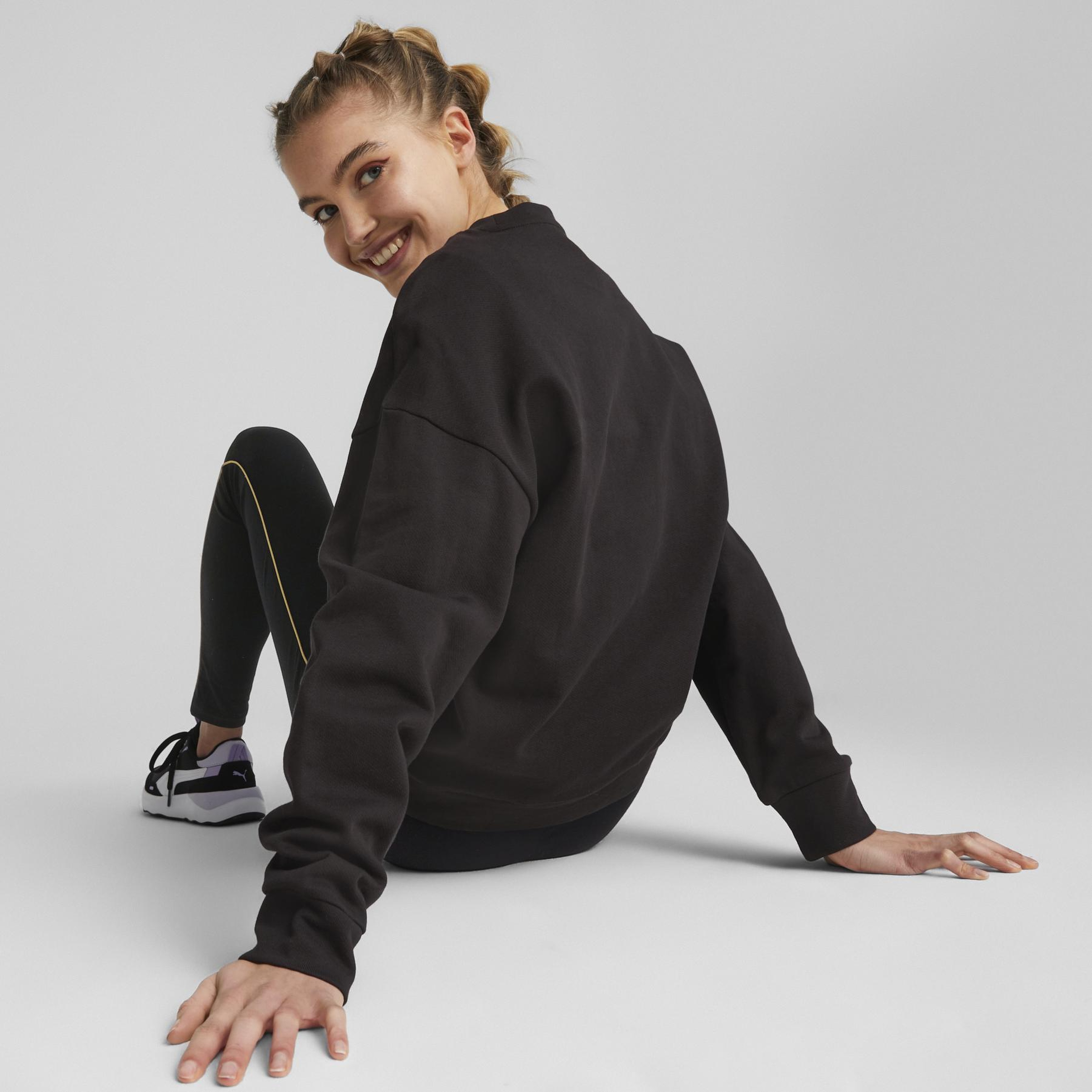 Puma Better Essentıals Crew Kadın Siyah Sweatshirt