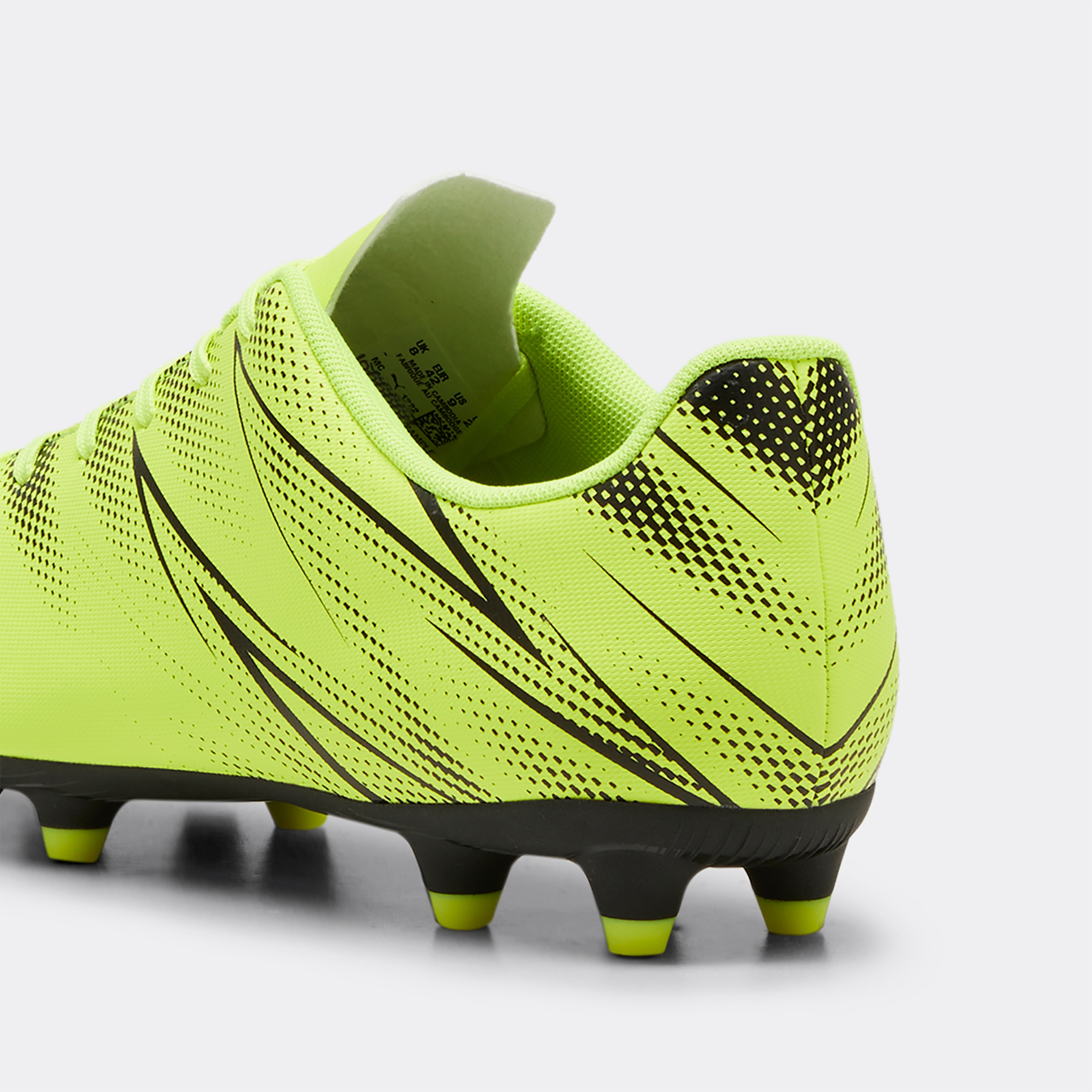 Puma Attacanto Erkek Yeşil Krampon