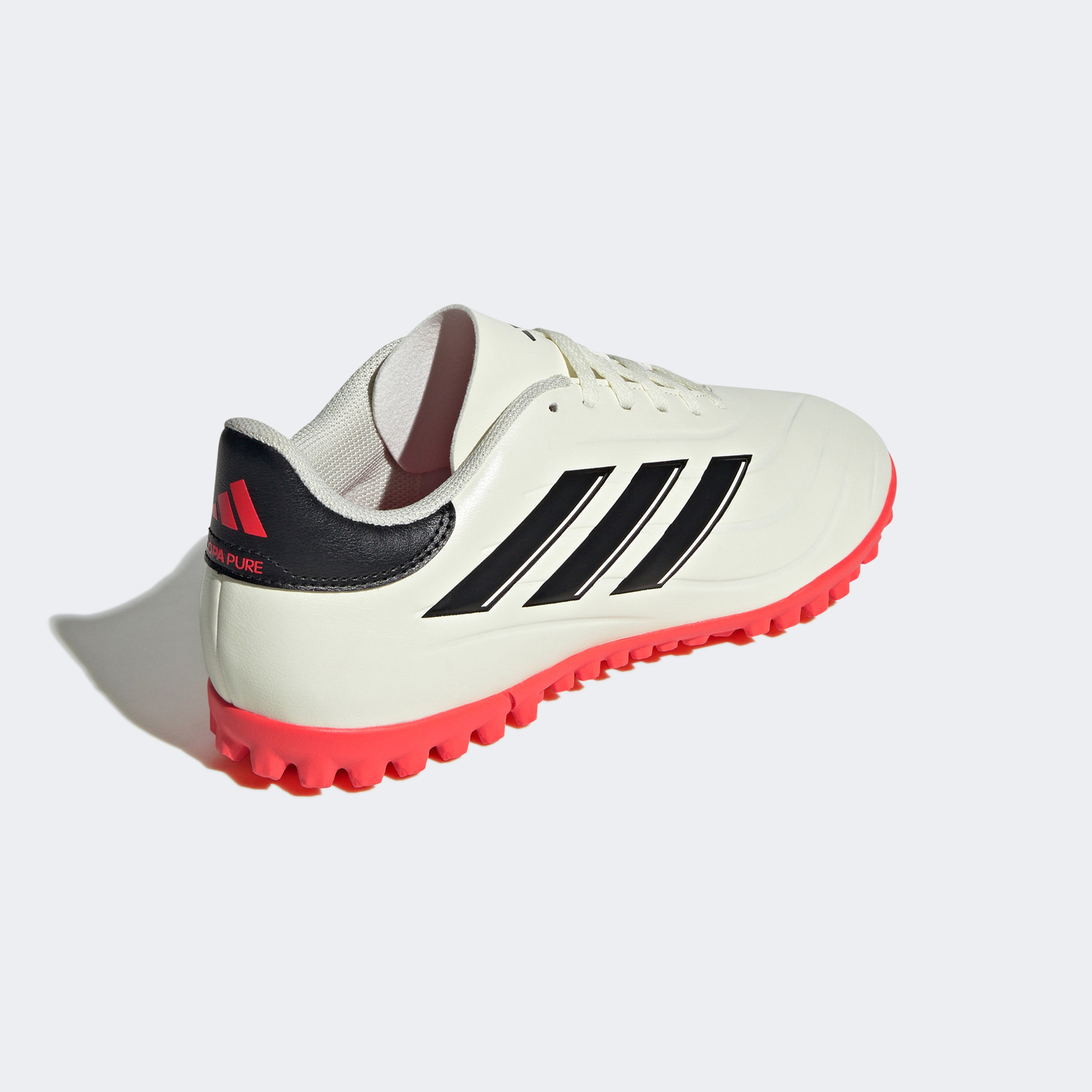 adidas Copa Pure 2 Club Tf Erkek Beyaz Halı Saha Kramponu
