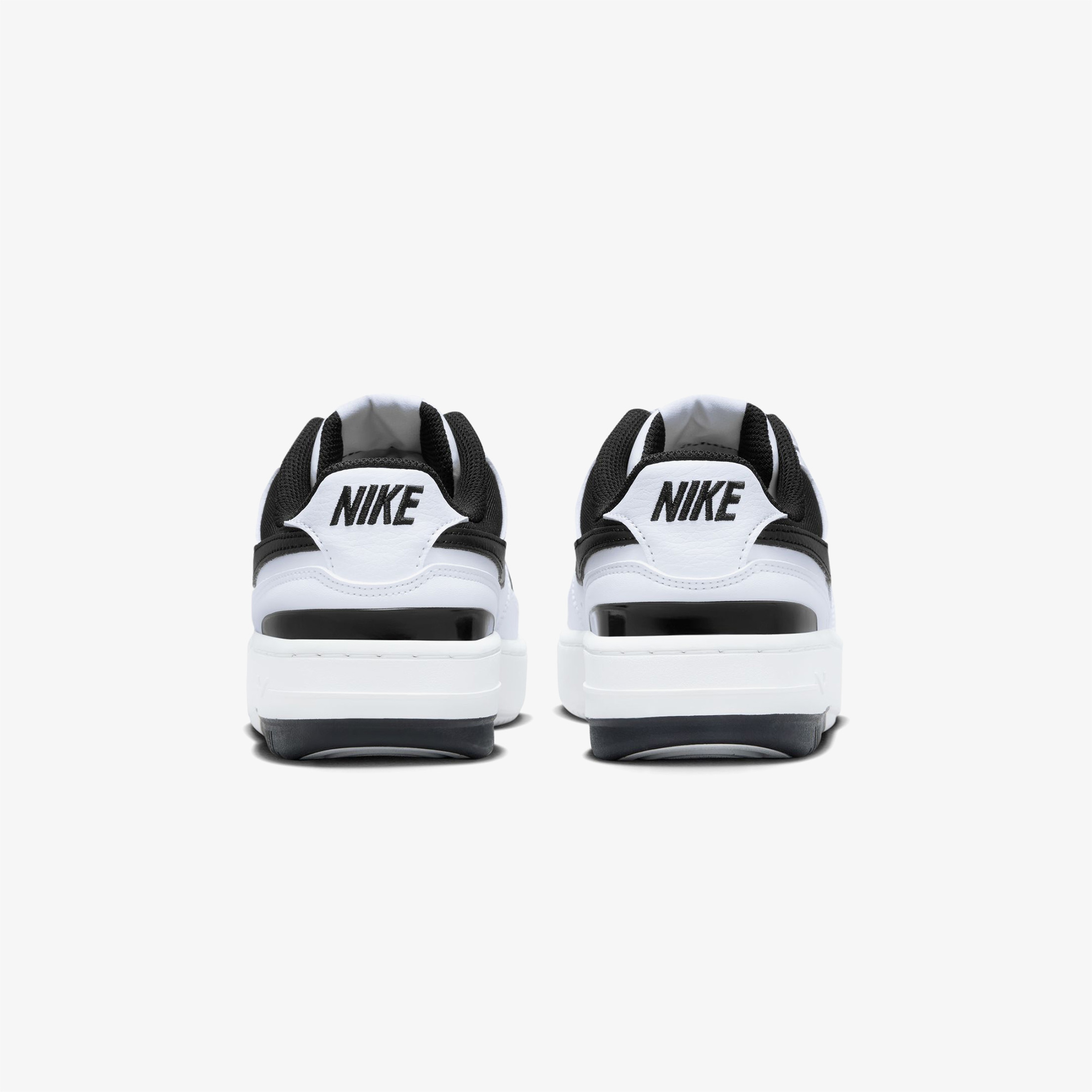 Nike Gamma Force Kadın Beyaz Sneaker