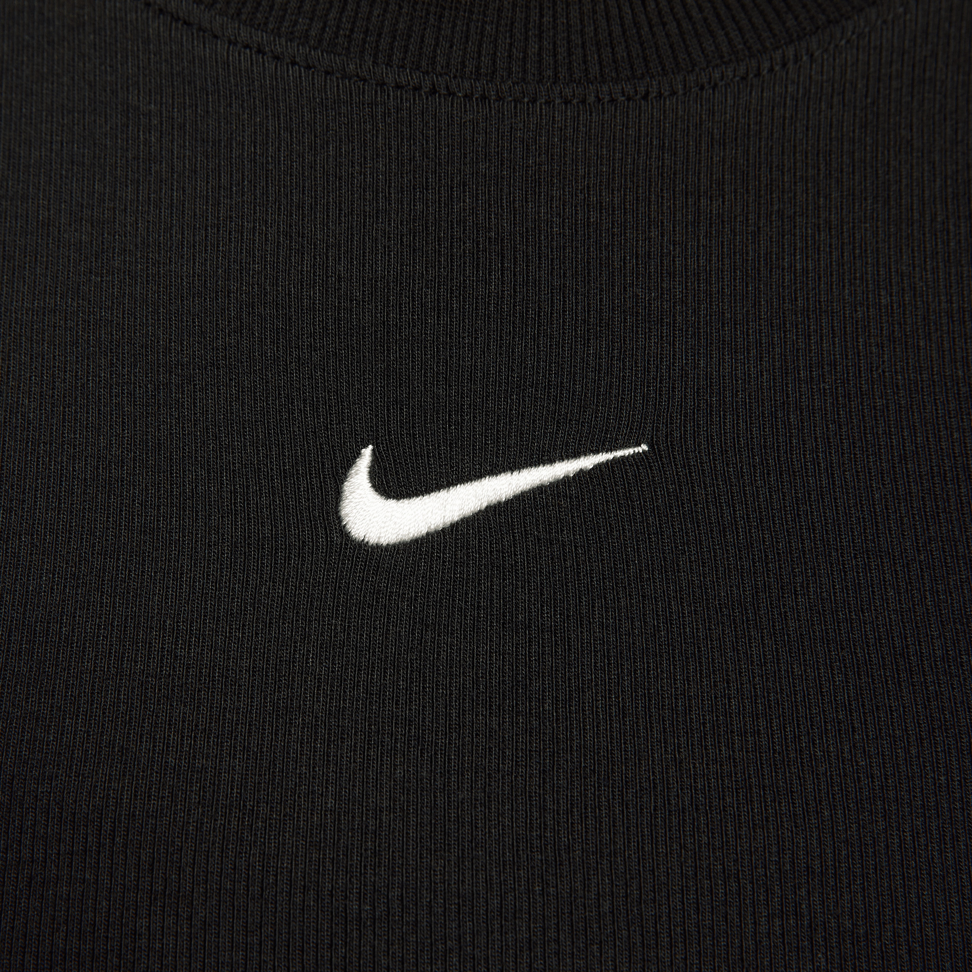 Nike Sportswear Essentials Cropped Kadın Siyah Atlet