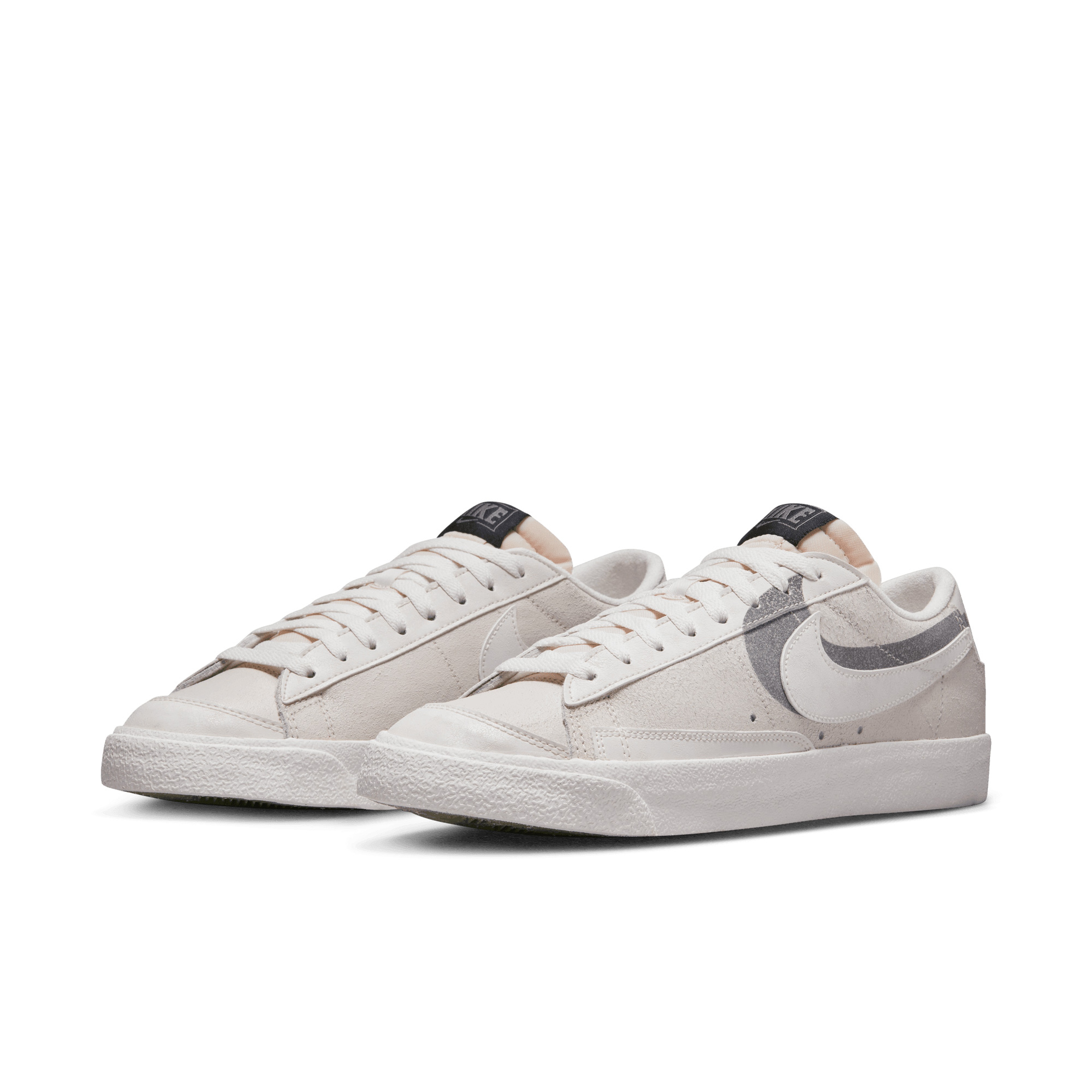 Nike Blazer Low '77 Premium Erkek Gri Sneaker