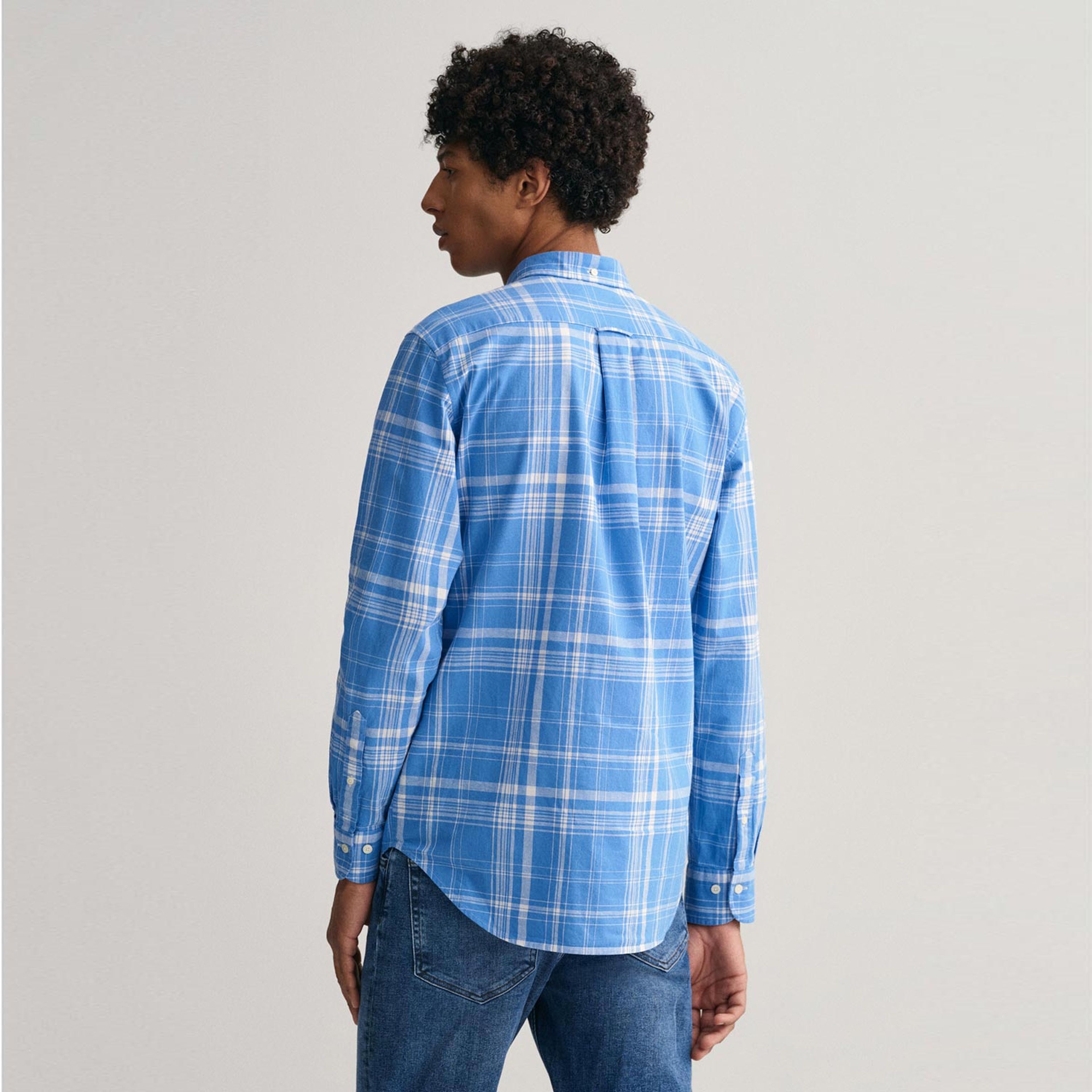 GANT Erkek Mavi Regular Fit Düğmeli Yaka Kareli Keten Gömlek