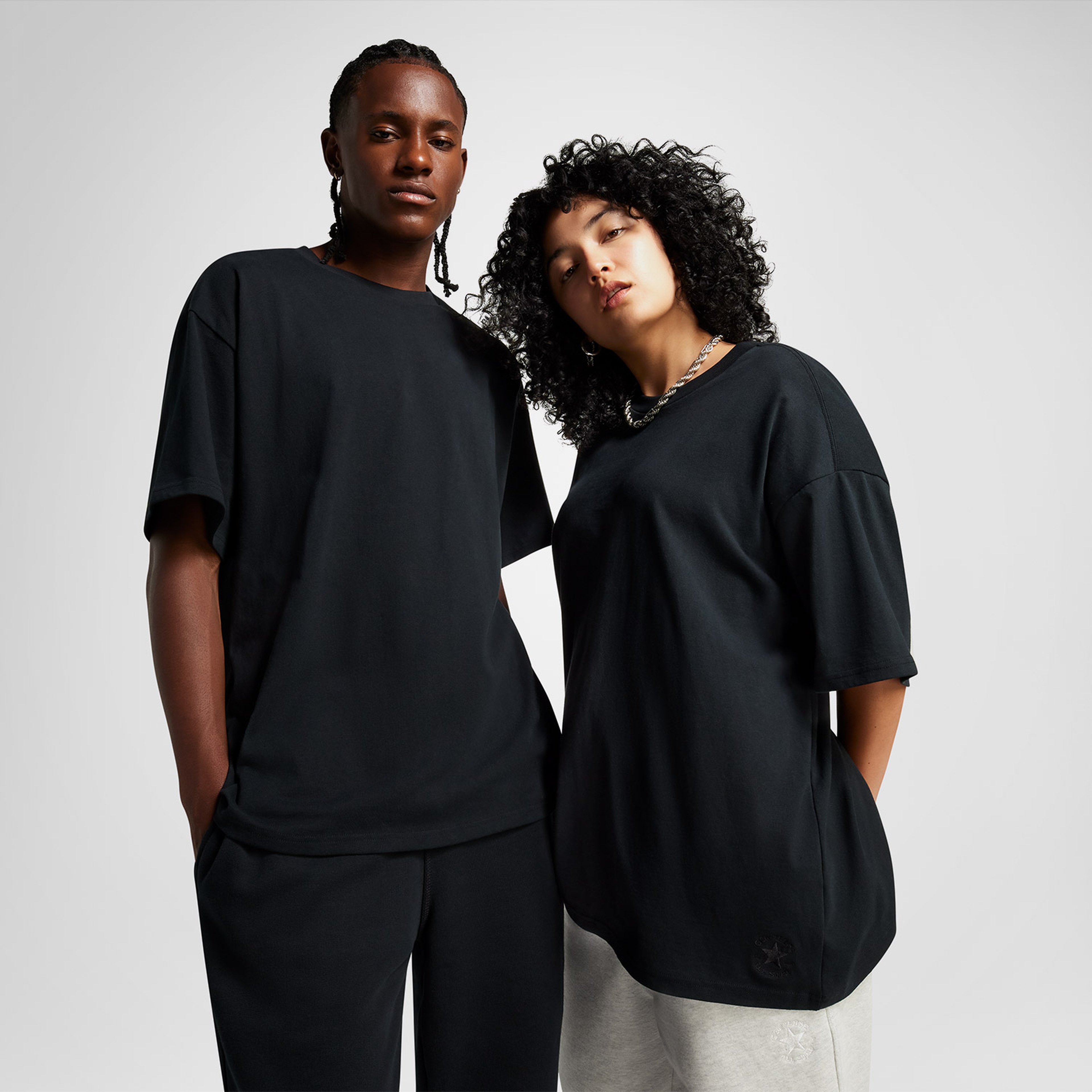 Converse Gold Loose Fit Unisex Siyah T-Shirt