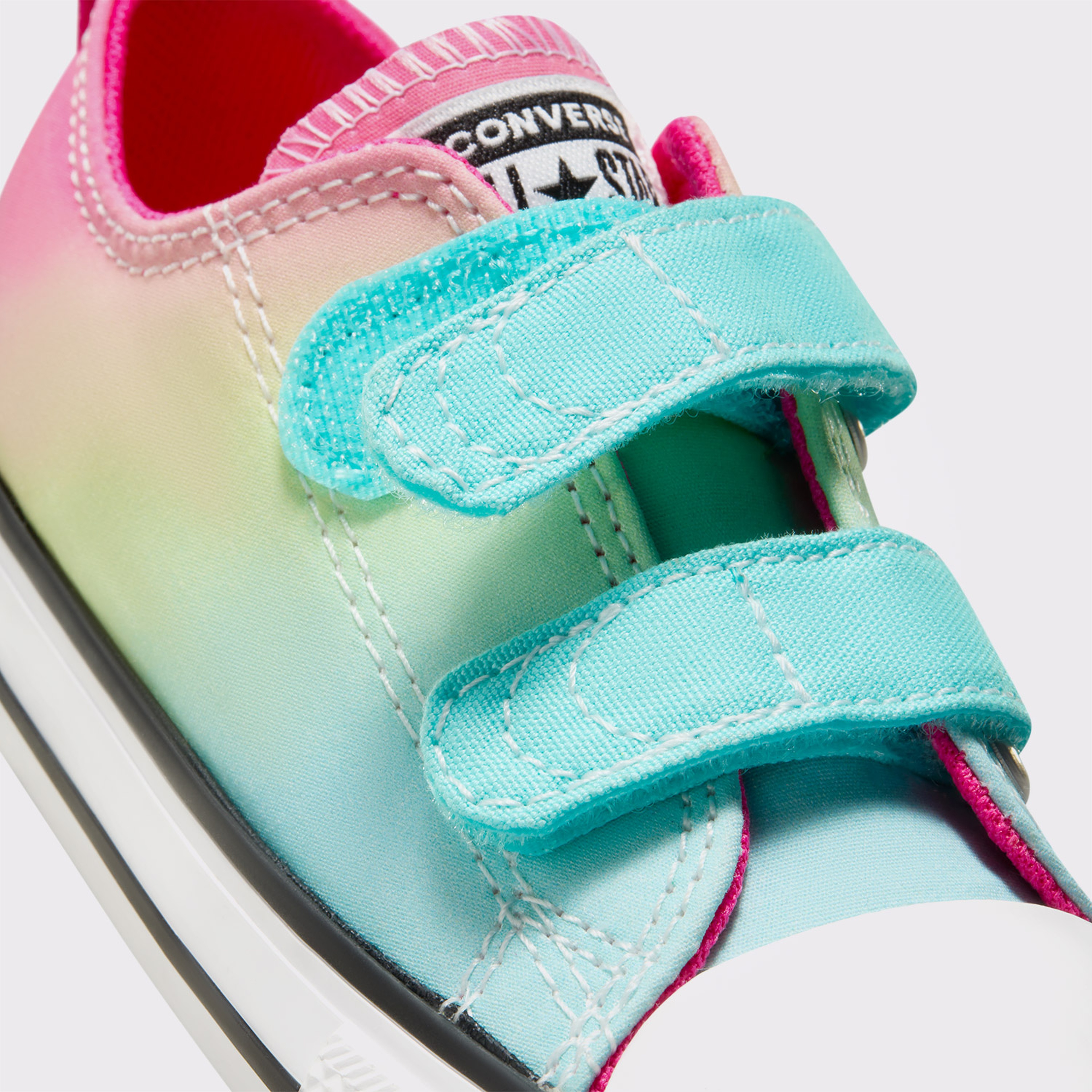 Converse Chuck Taylor All Star Bebek Renkli Sneaker