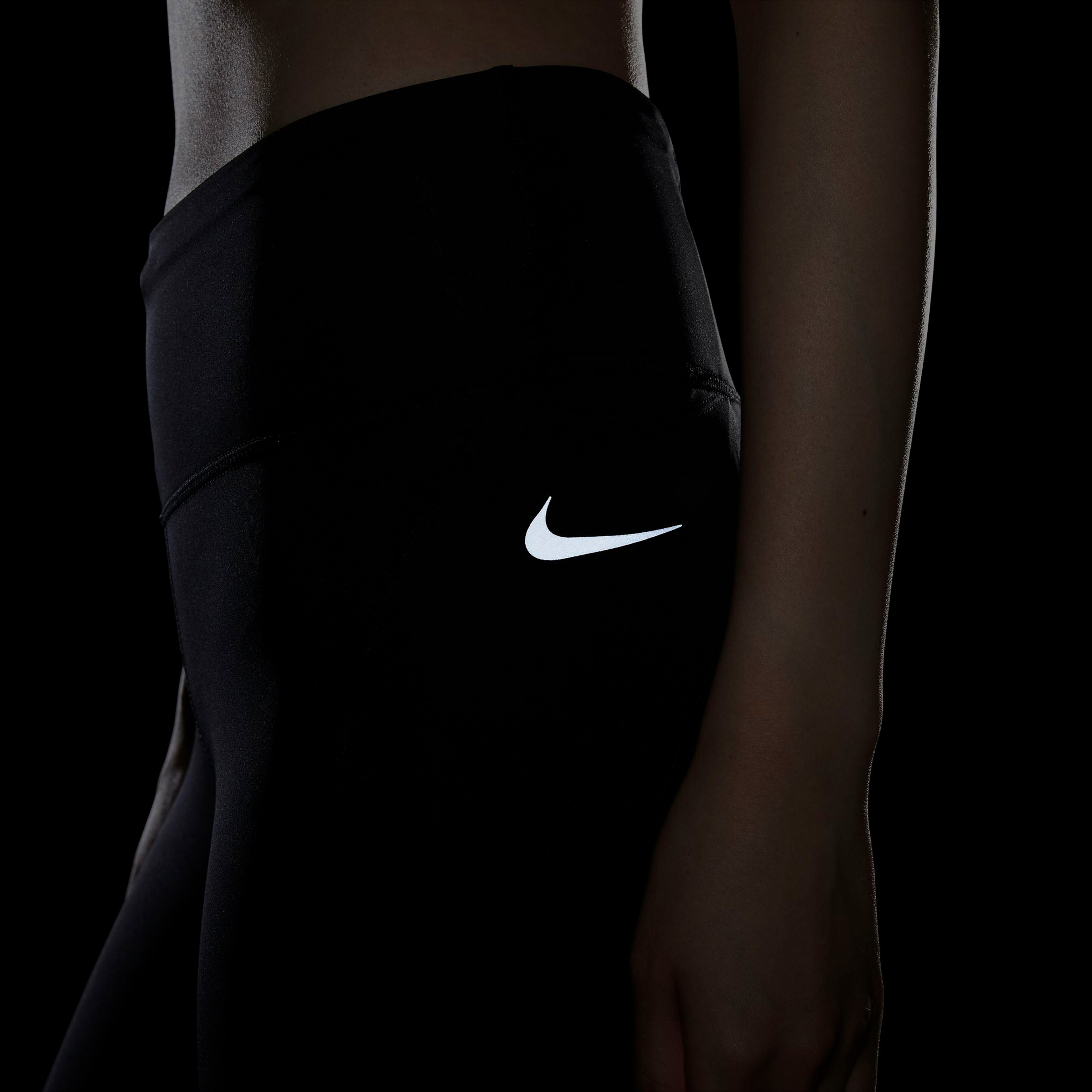 Nike Dri-Fit Fast Kadın Siyah Antrenman Taytı