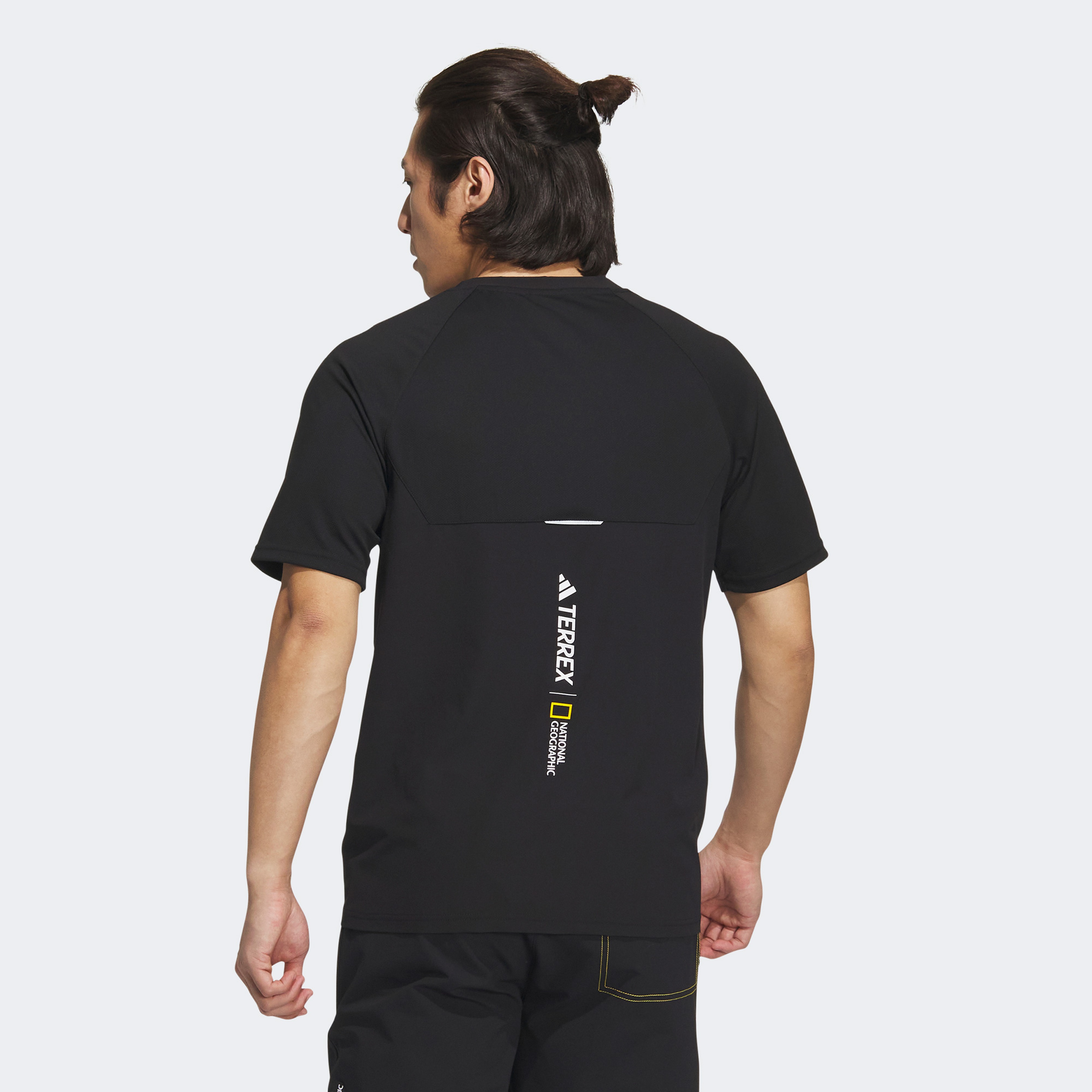 adidas National Geographic Erkek Siyah T-shirt