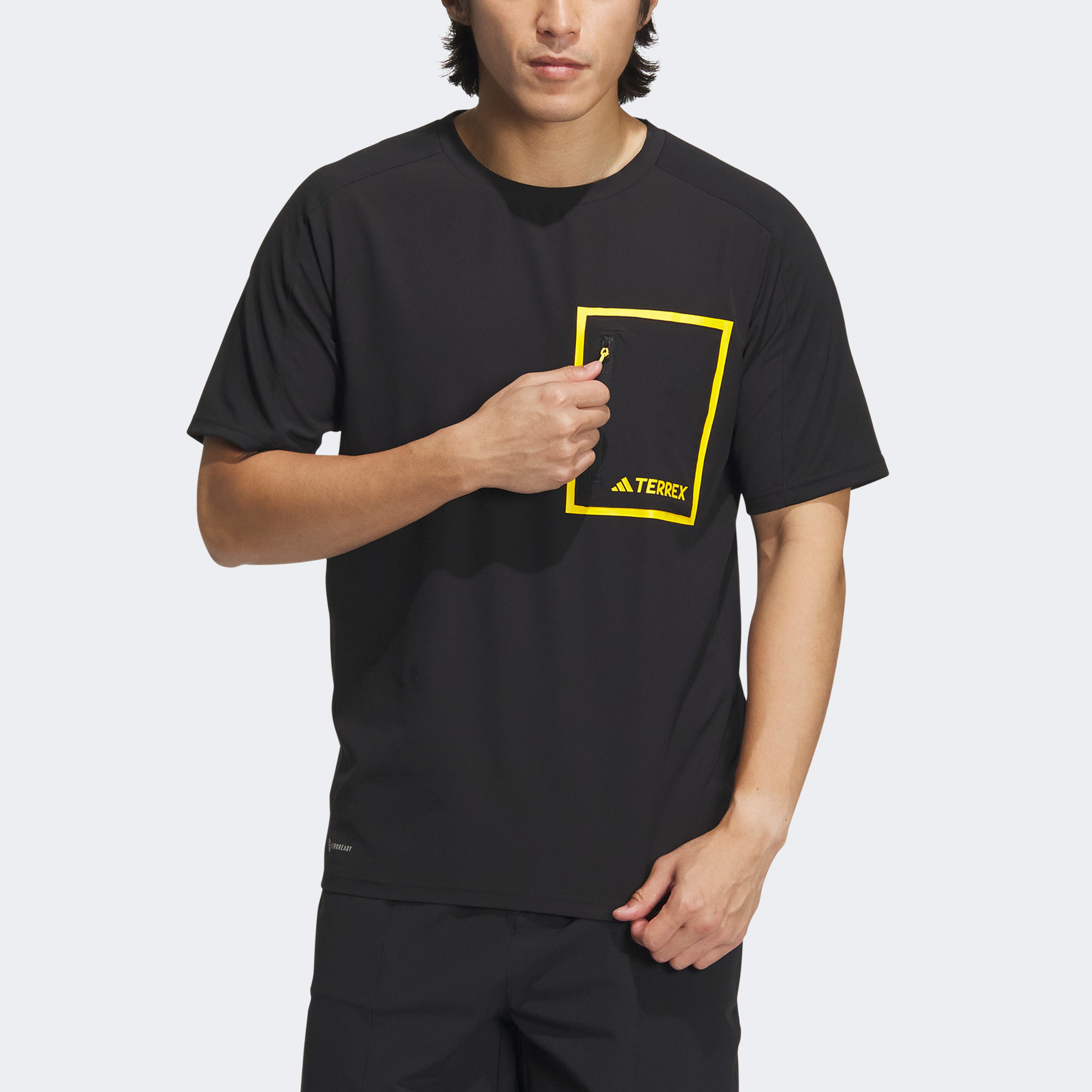 adidas National Geographic Erkek Siyah T-shirt