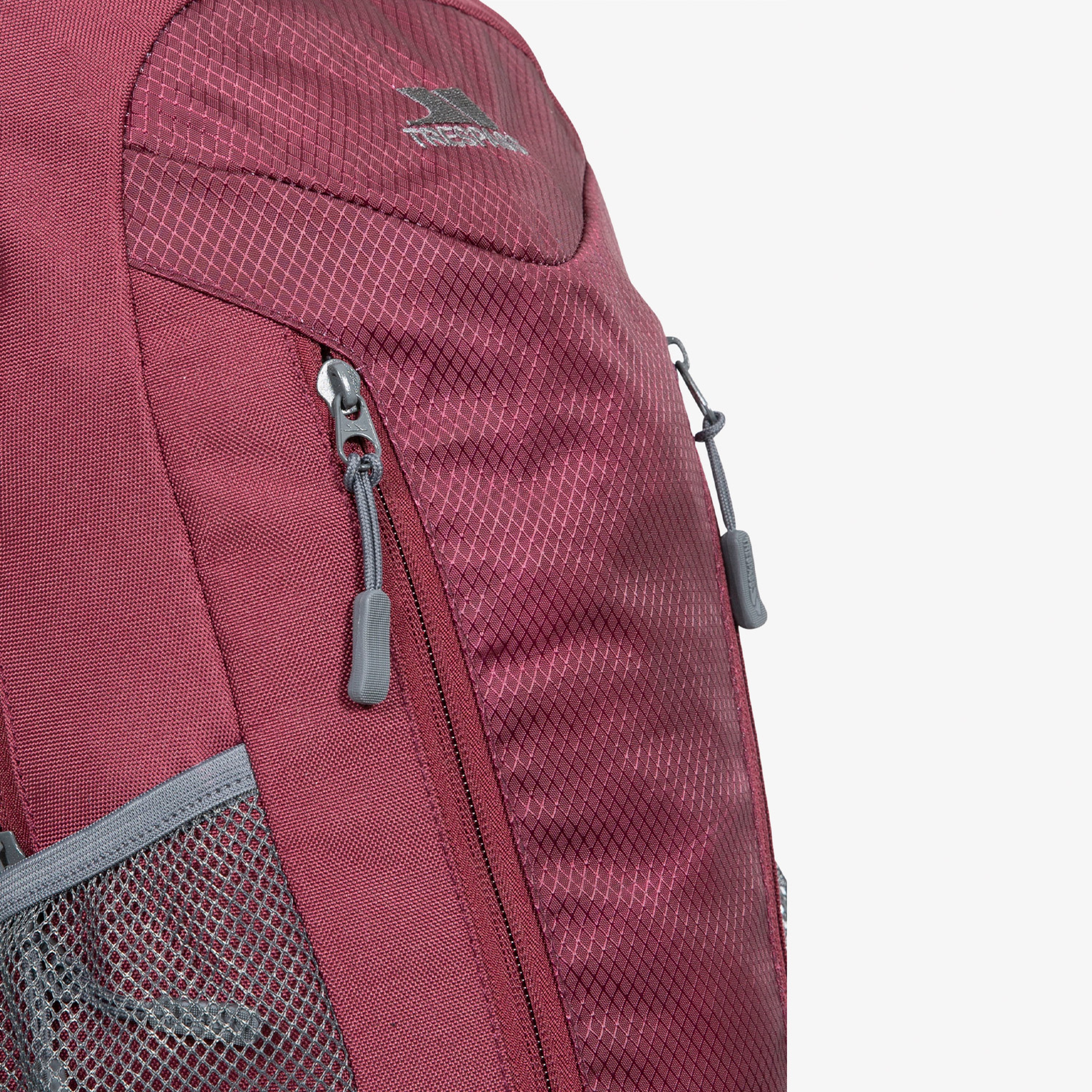 Trespass Bustle 25L Erkek Beyaz Sırt Çantası