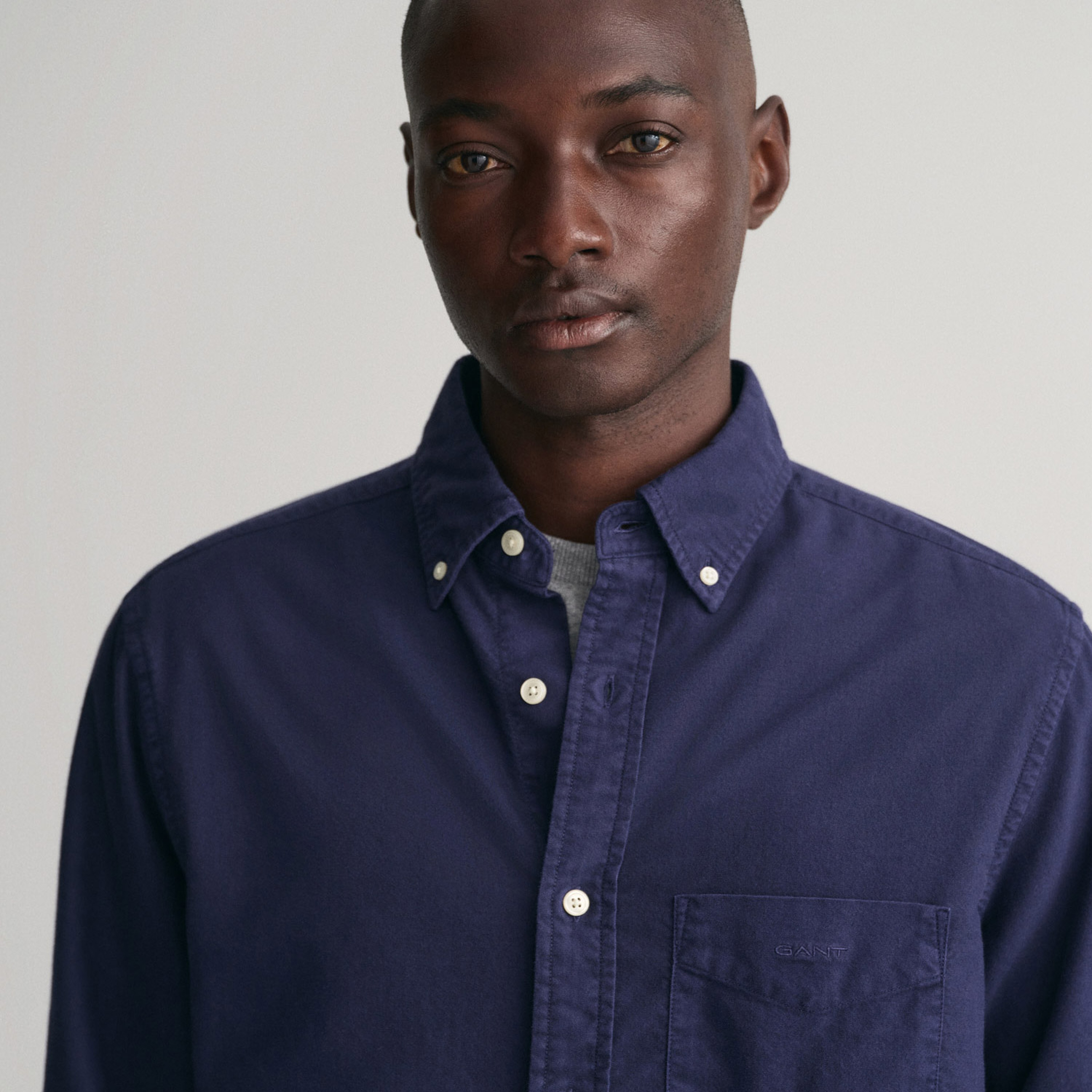 GANT Erkek Lacivert Regular Fit Düğmeli Yaka Gömlek