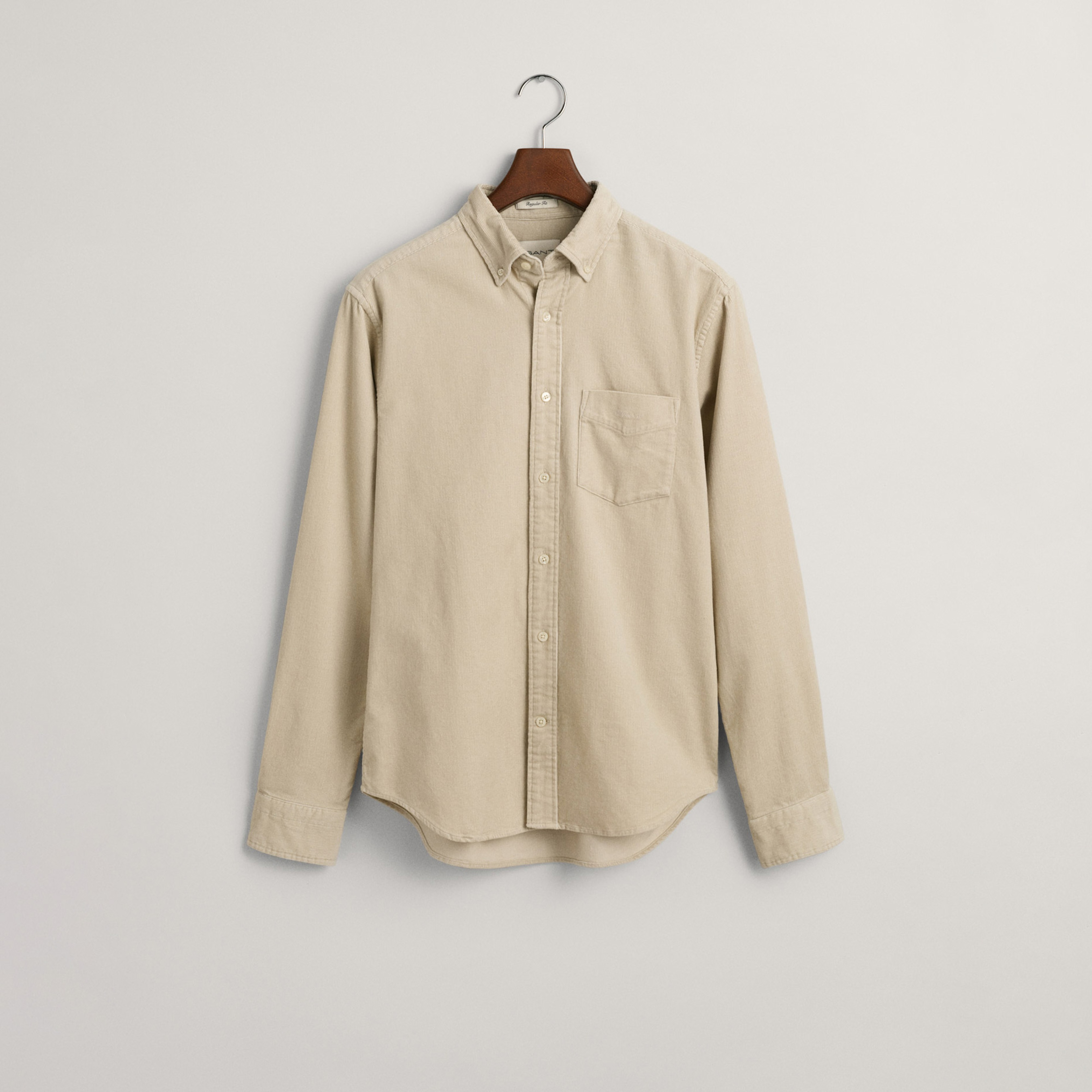 Gant Erkek Bej Regular Fit Düğmeli Yaka Kadife Gömlek