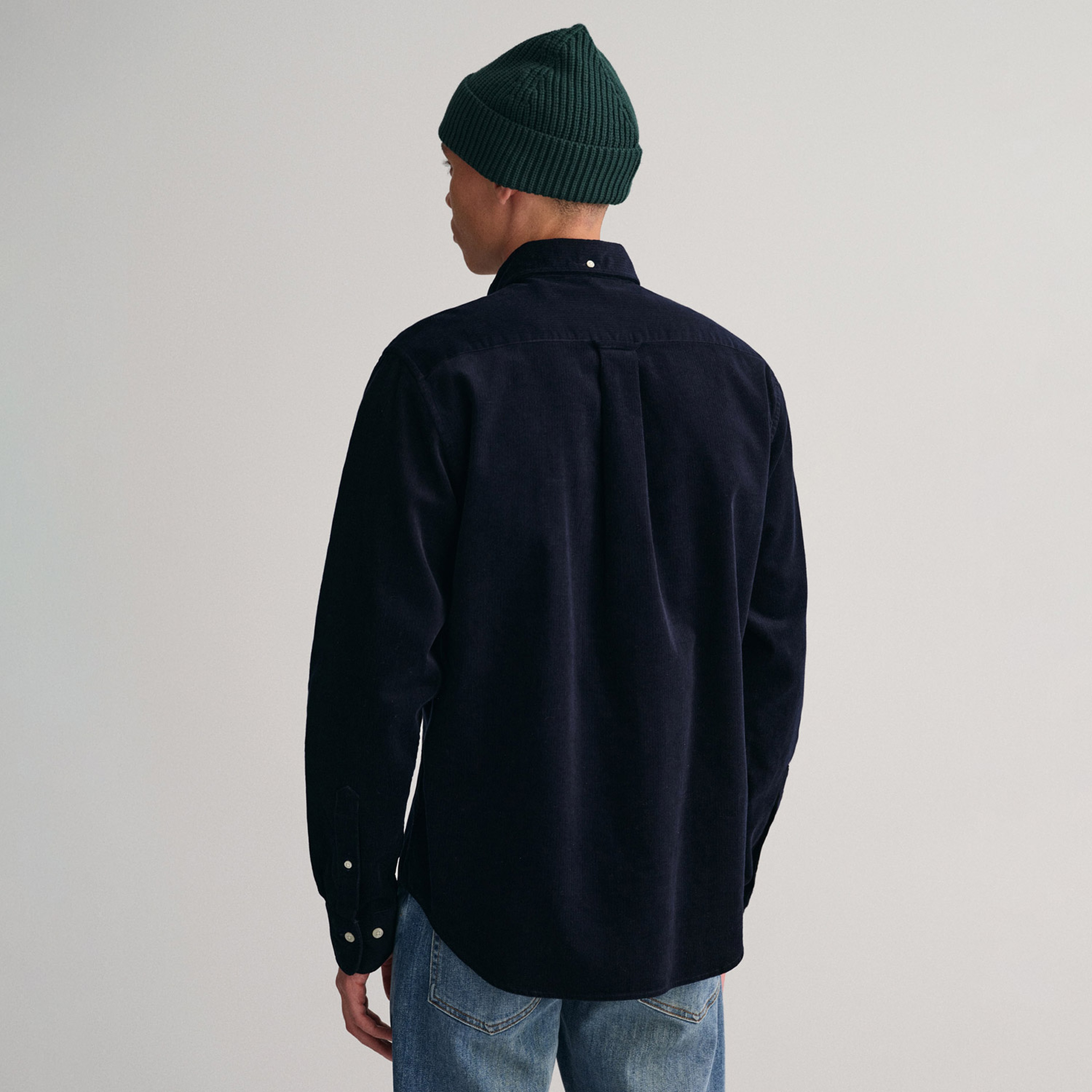 GANT Erkek Lacivert Regular Fit Düğmeli Yaka Kadife Gömlek