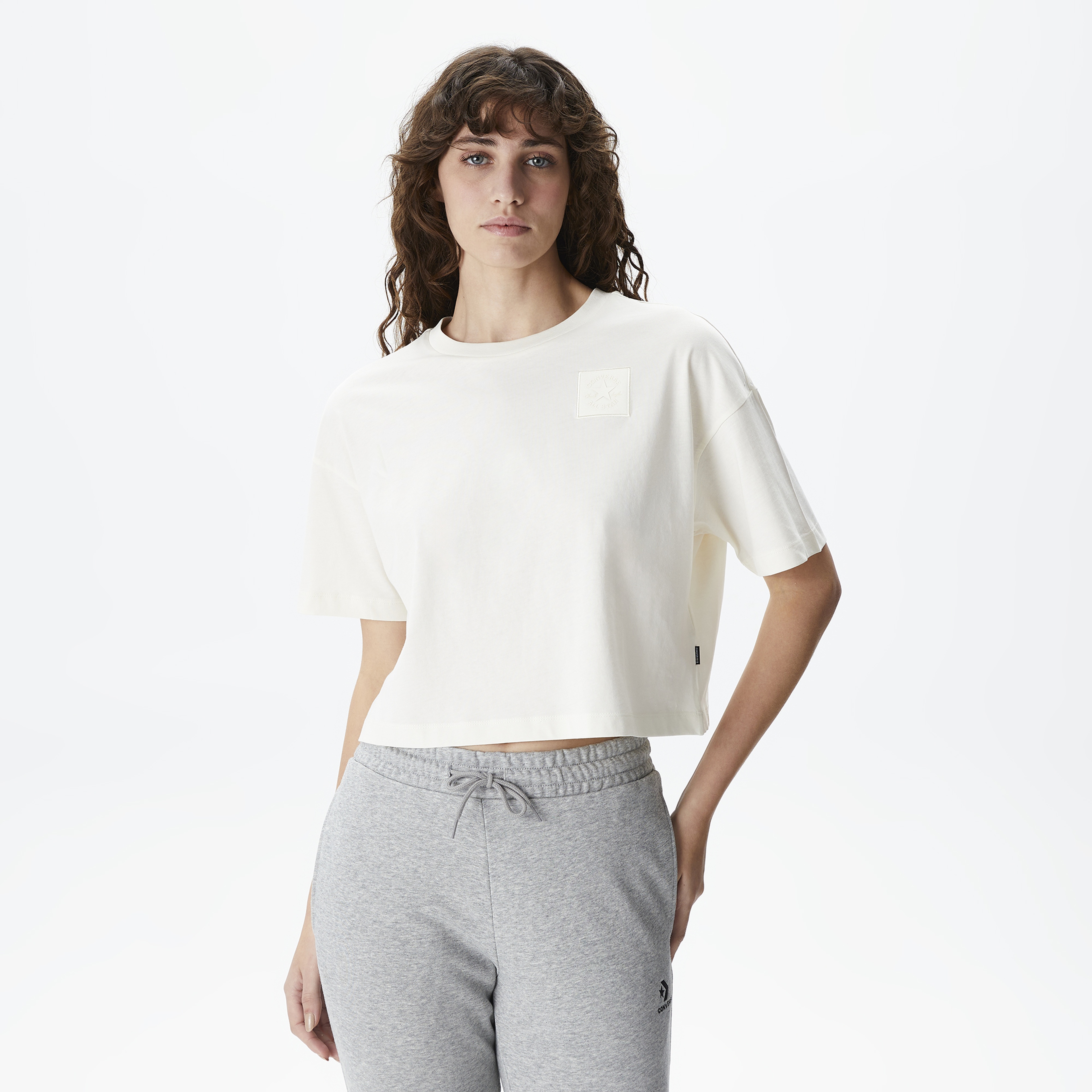 Converse Chuck Taylor Embro Boxy Kadın Krem T-Shirt