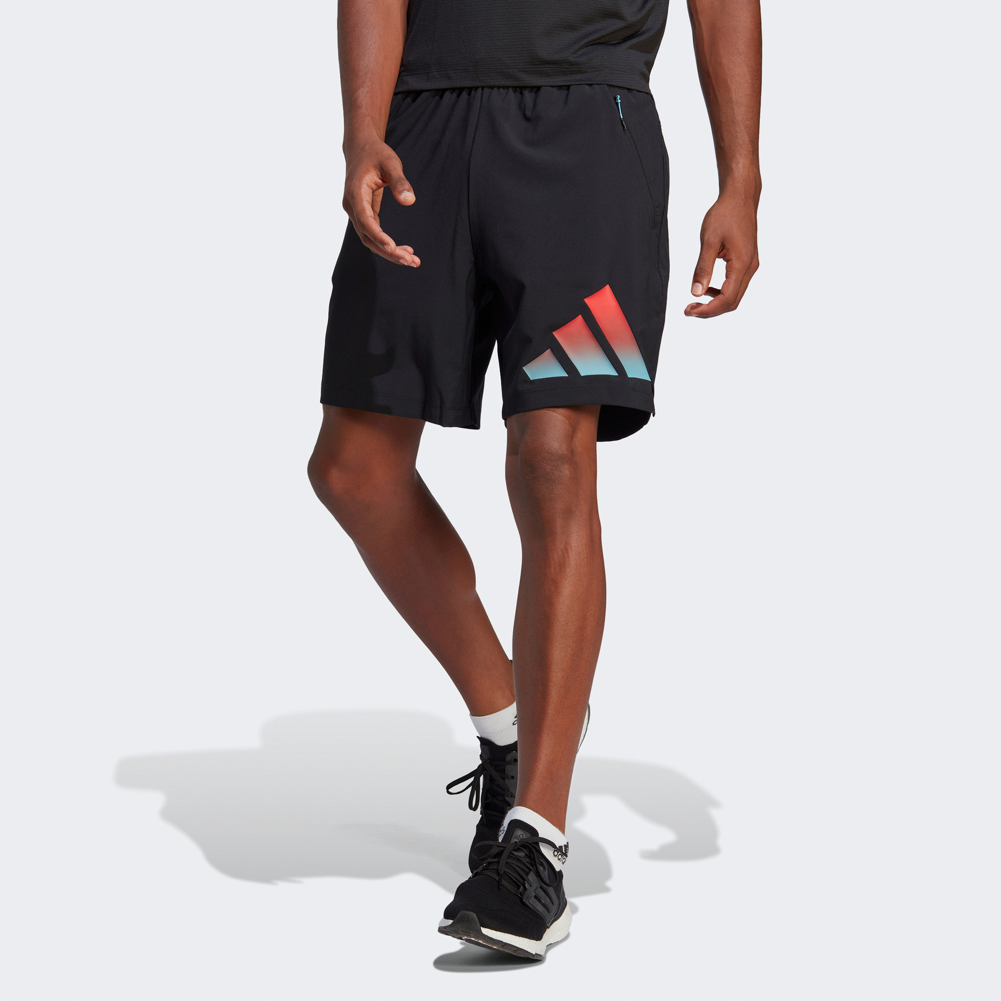 adidas Erkek Siyah Şort