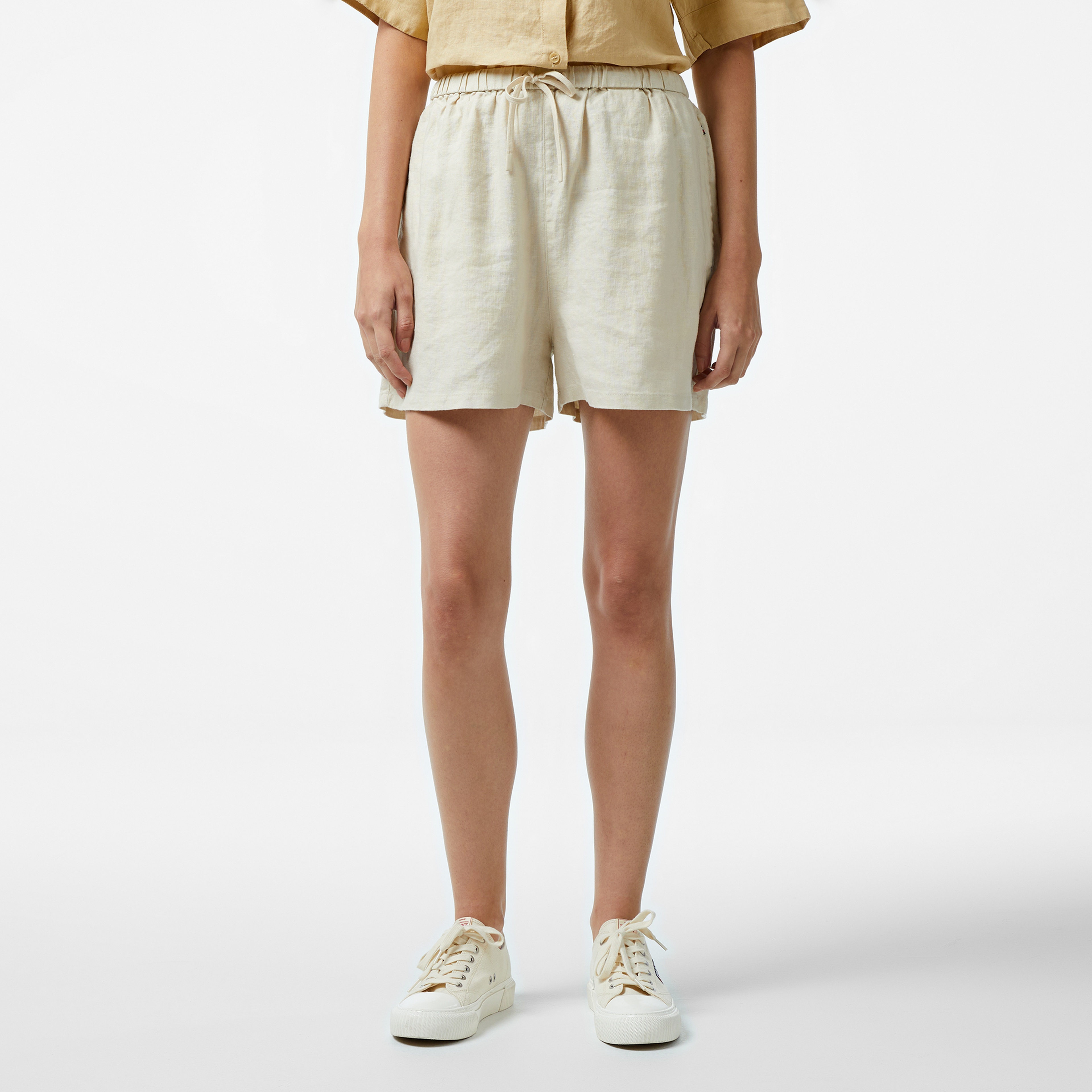 Tommy Hilfiger Kadın Bej Şort