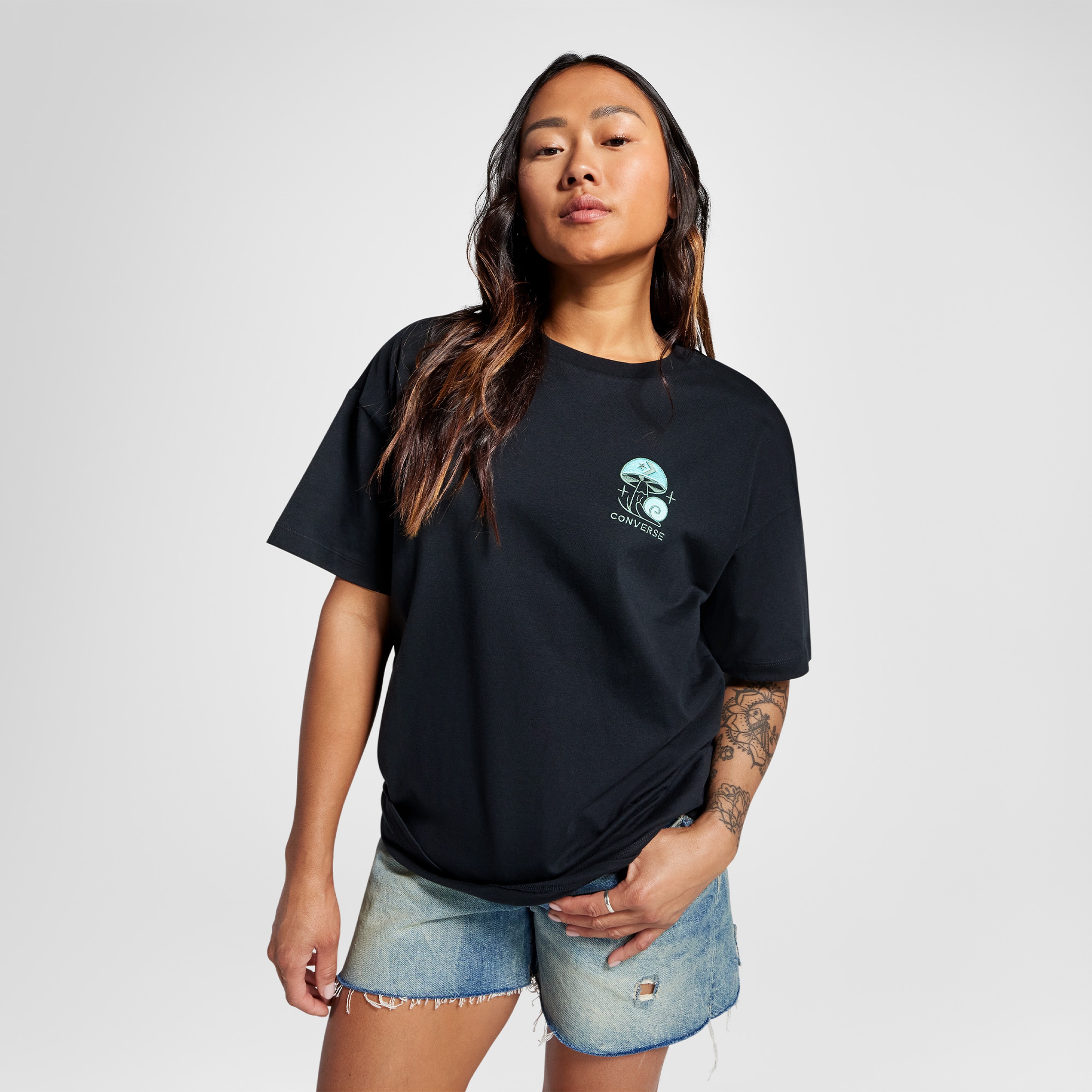 Converse Mushroom Graphic Oversize Fit Kadın Siyah T-Shirt