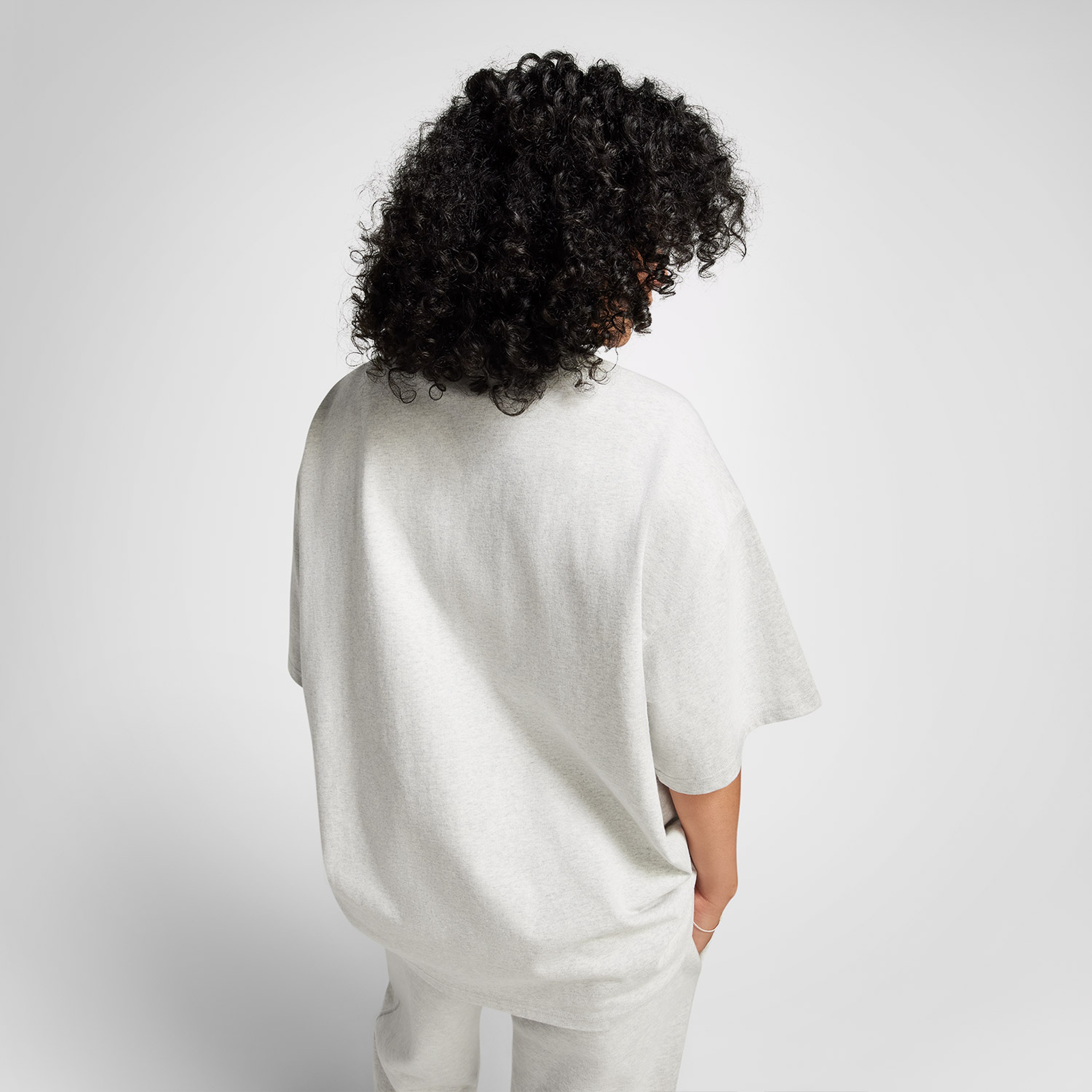 Converse Unisex Loose Fit Gri T-Shirt