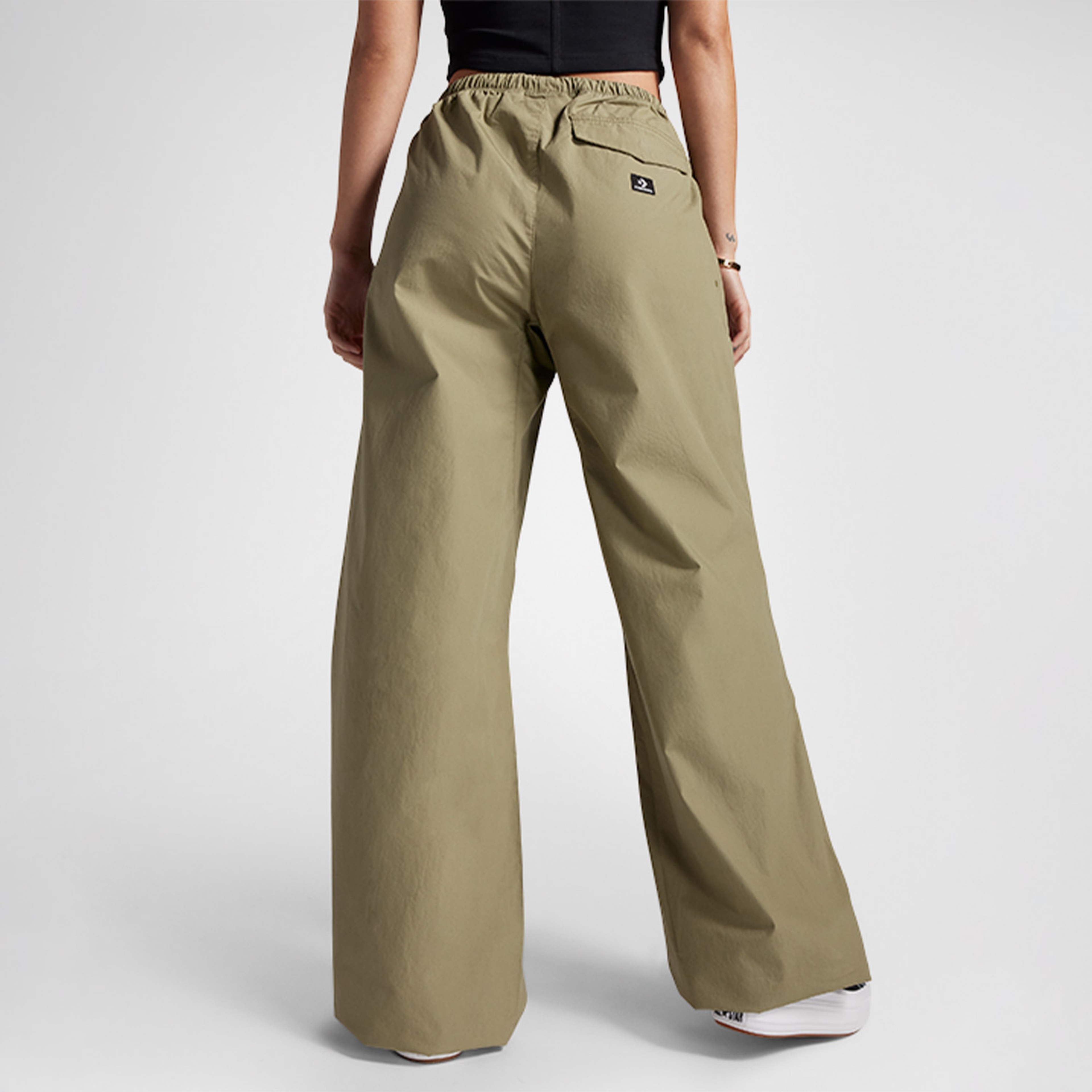 Converse Classic Kadın Haki Paraşüt Pantolon