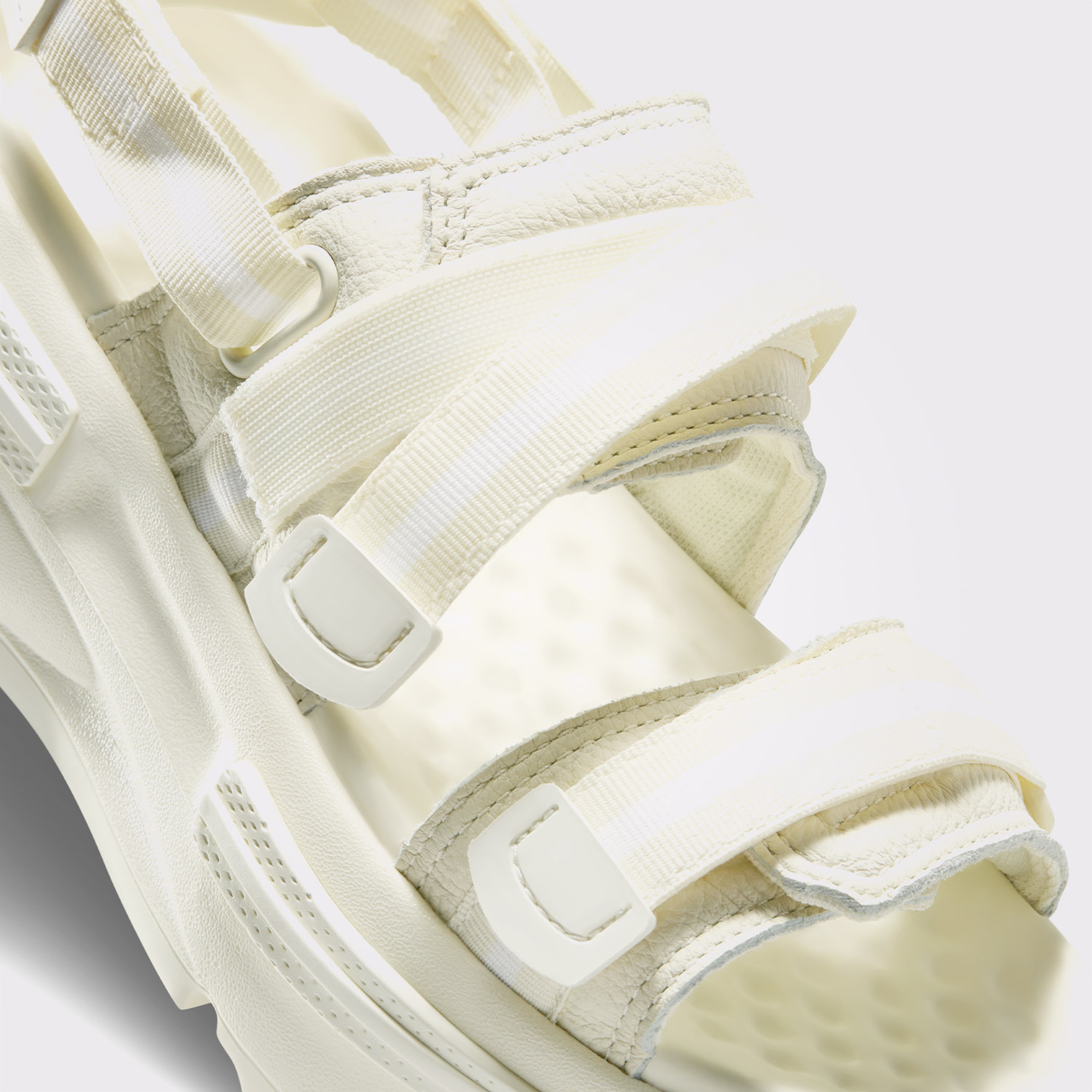 Converse Run Star Utility Cx Unisex Bej Sandalet