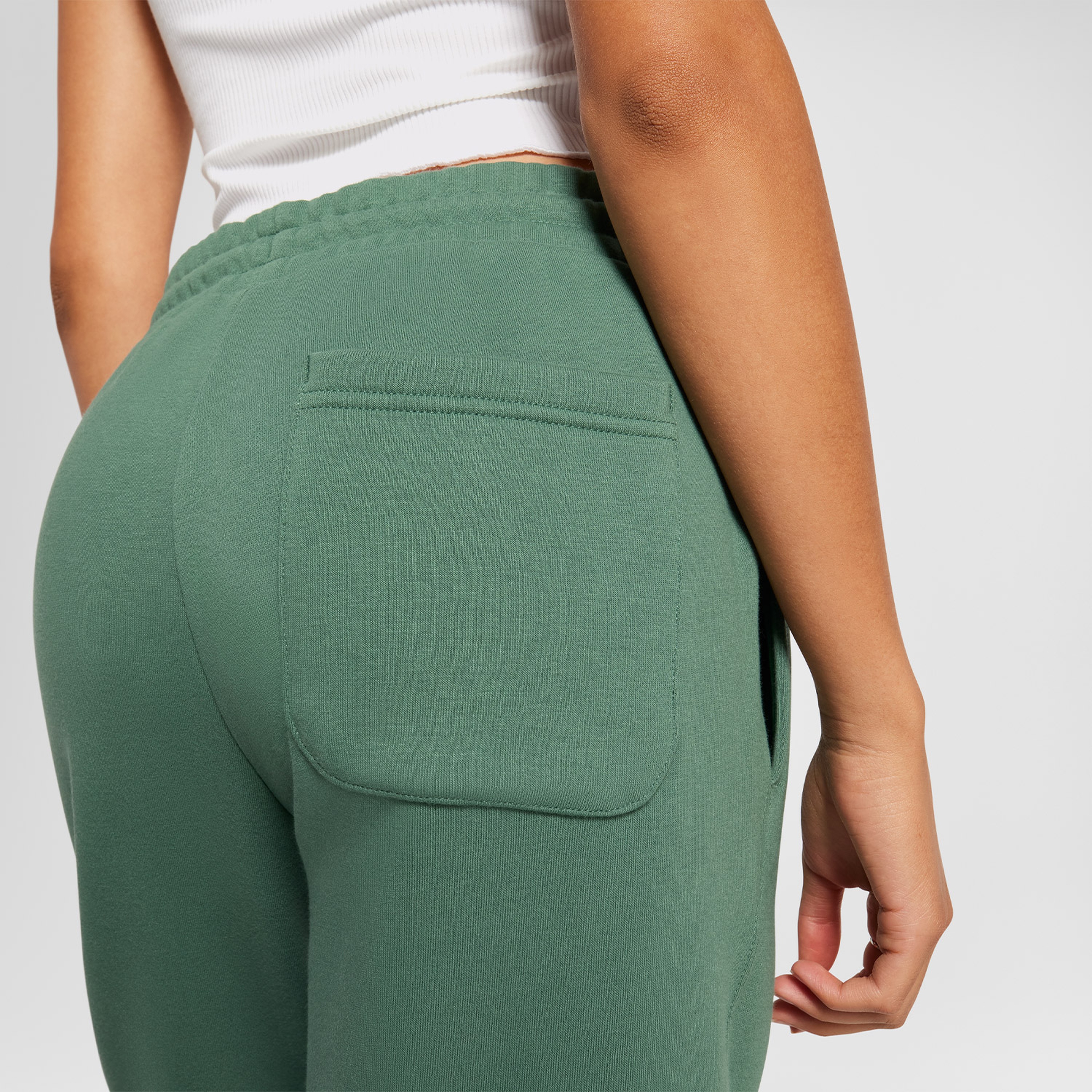 Converse Go-To Star Chevron Standard-Fit Unisex Yeşil Günlük Eşofman Altı