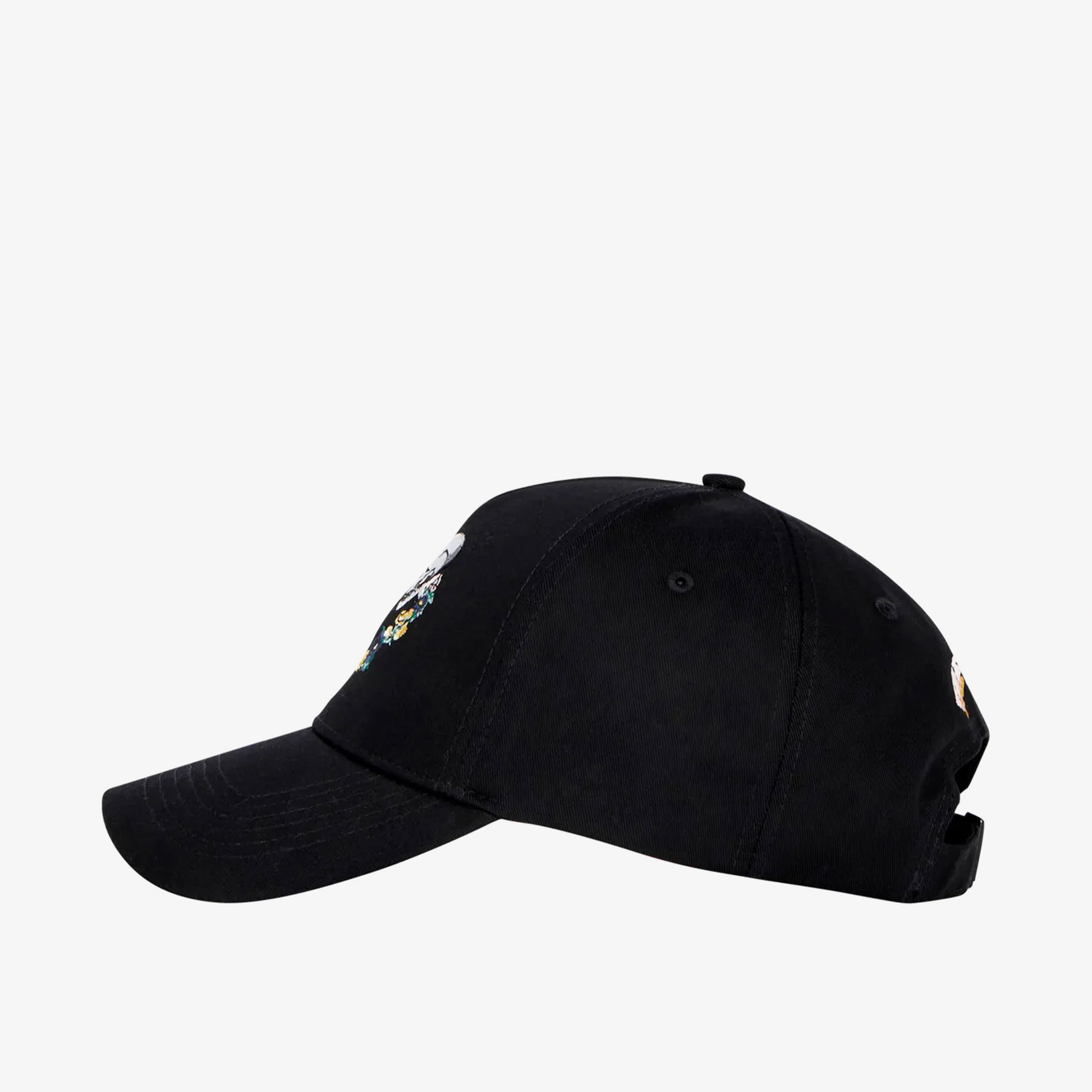 UNISEX SİYAH KALP İŞLEMELİ ŞAPKA