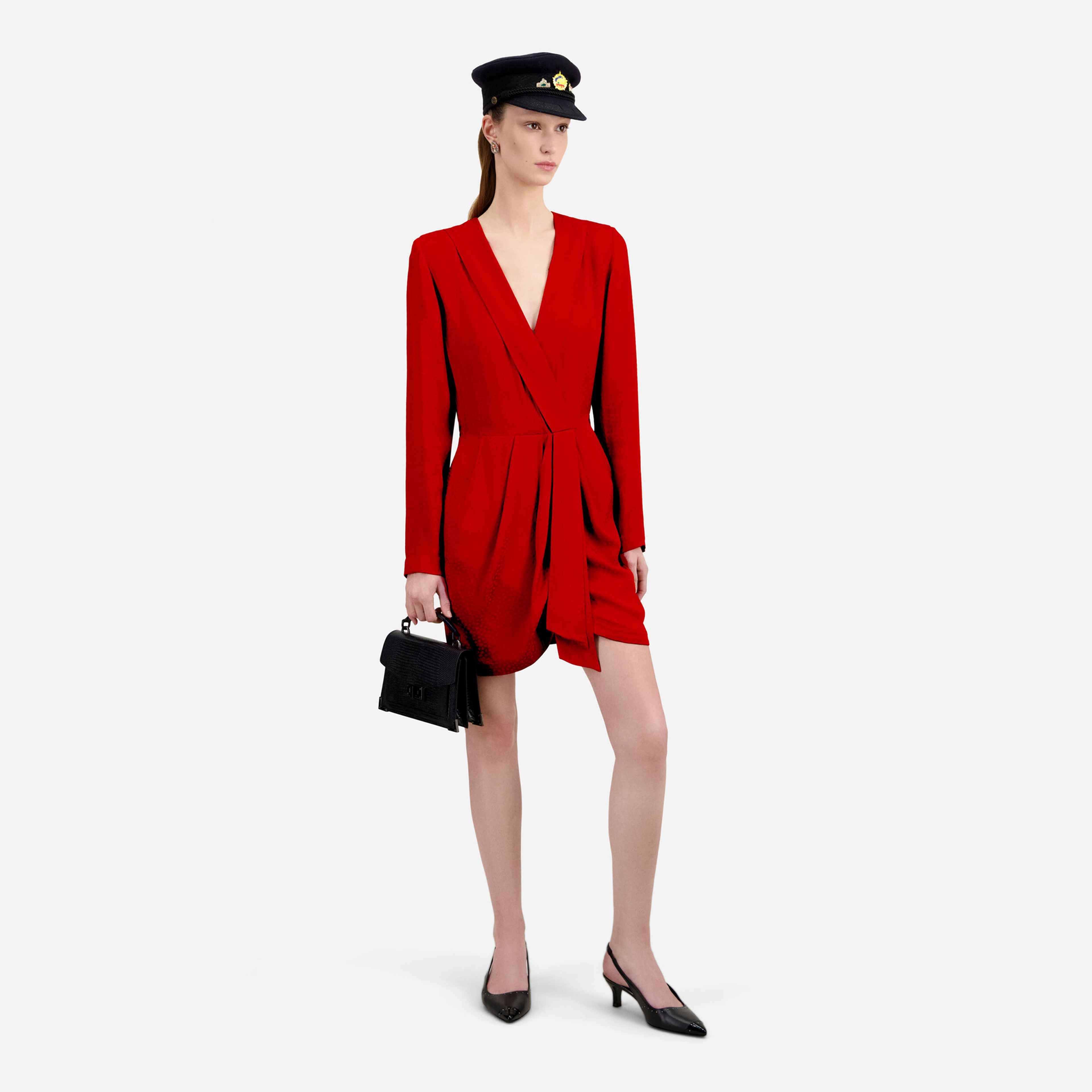 KIRMIZI PUANTİYELİ V YAKA KIRMIZI ELBİSE