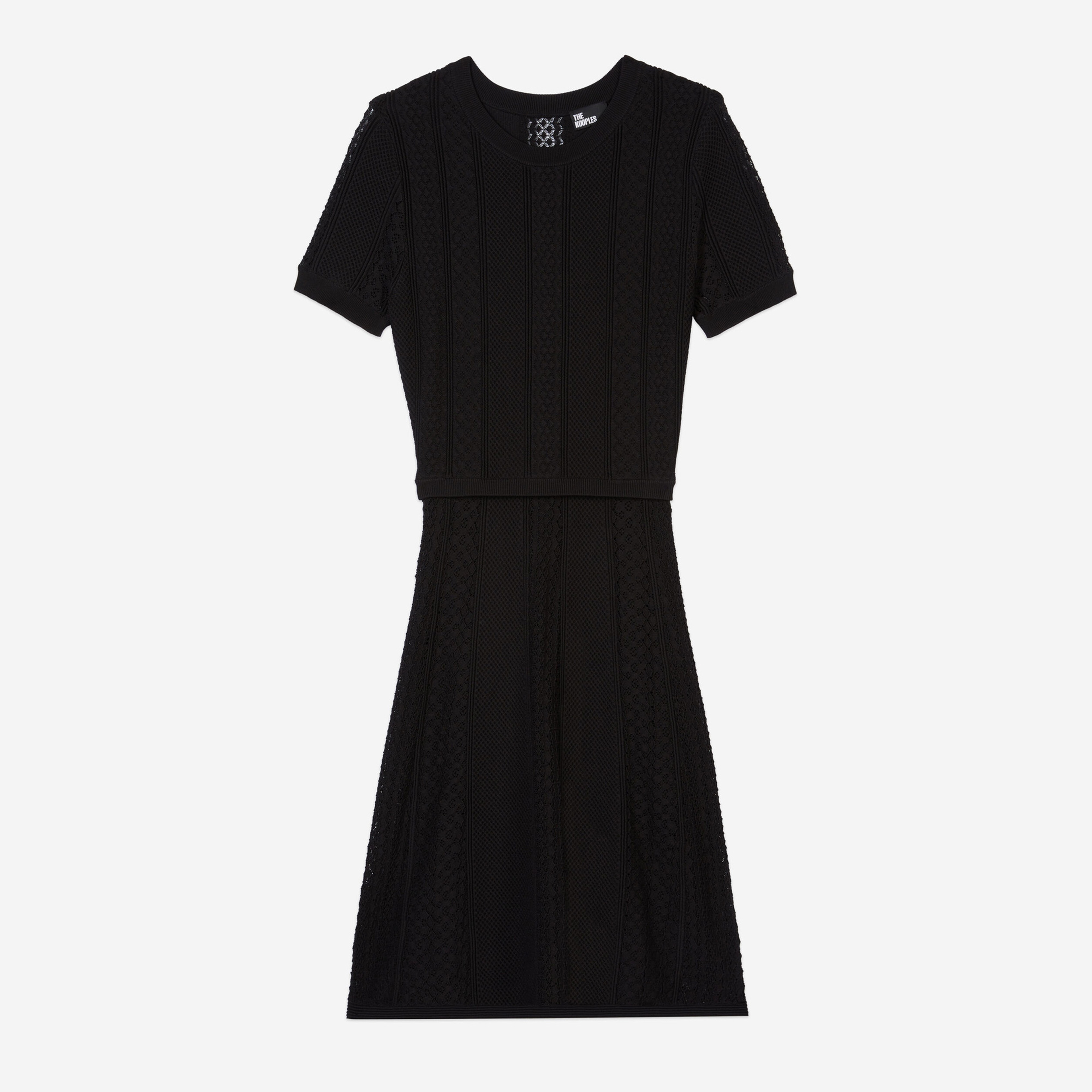 KADIN DESENLİ SİYAH ÖRGÜ ELBİSE