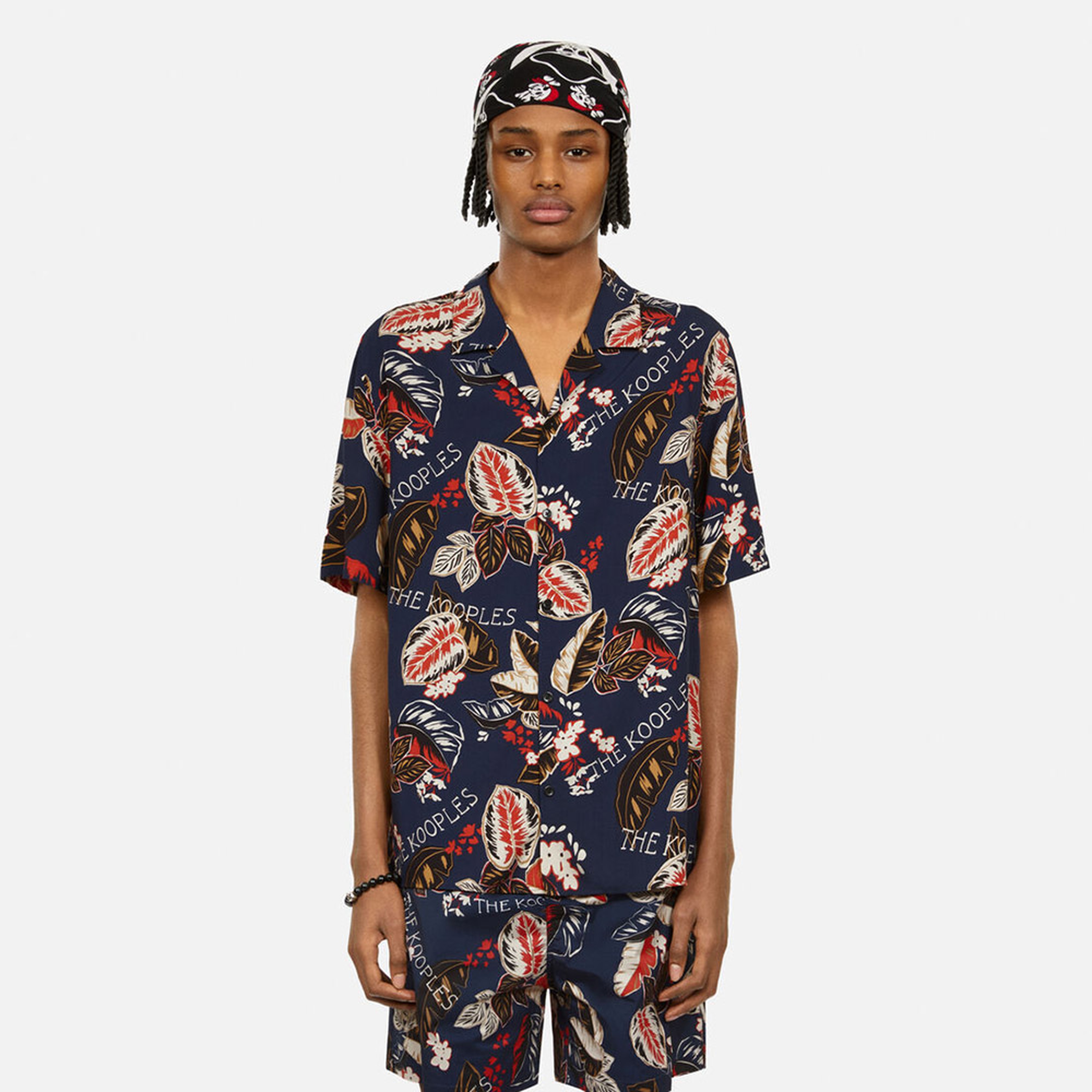 ERKEK MAVİ DESENLİ GÖMLEK