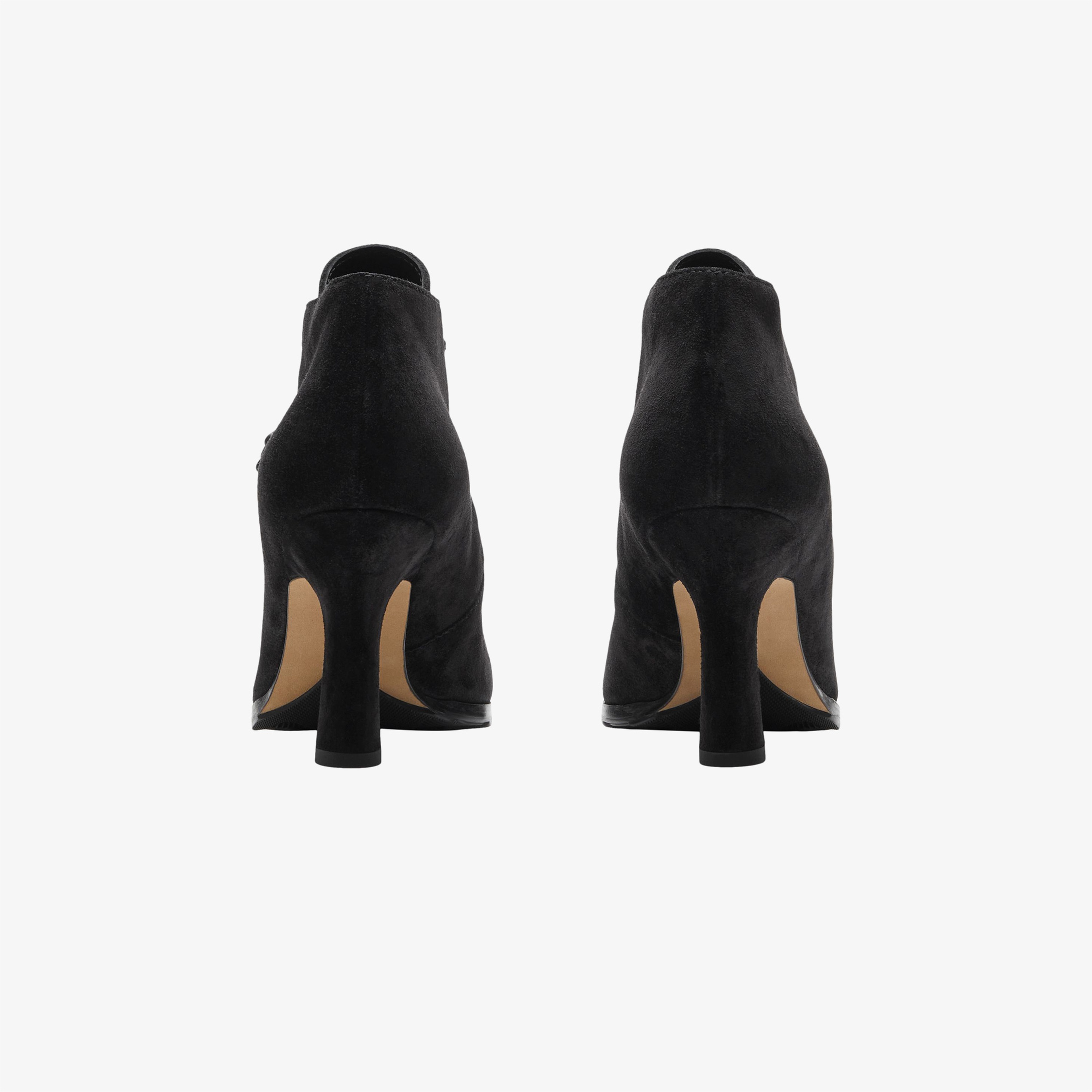 Burberry Kadın Siyah Bot