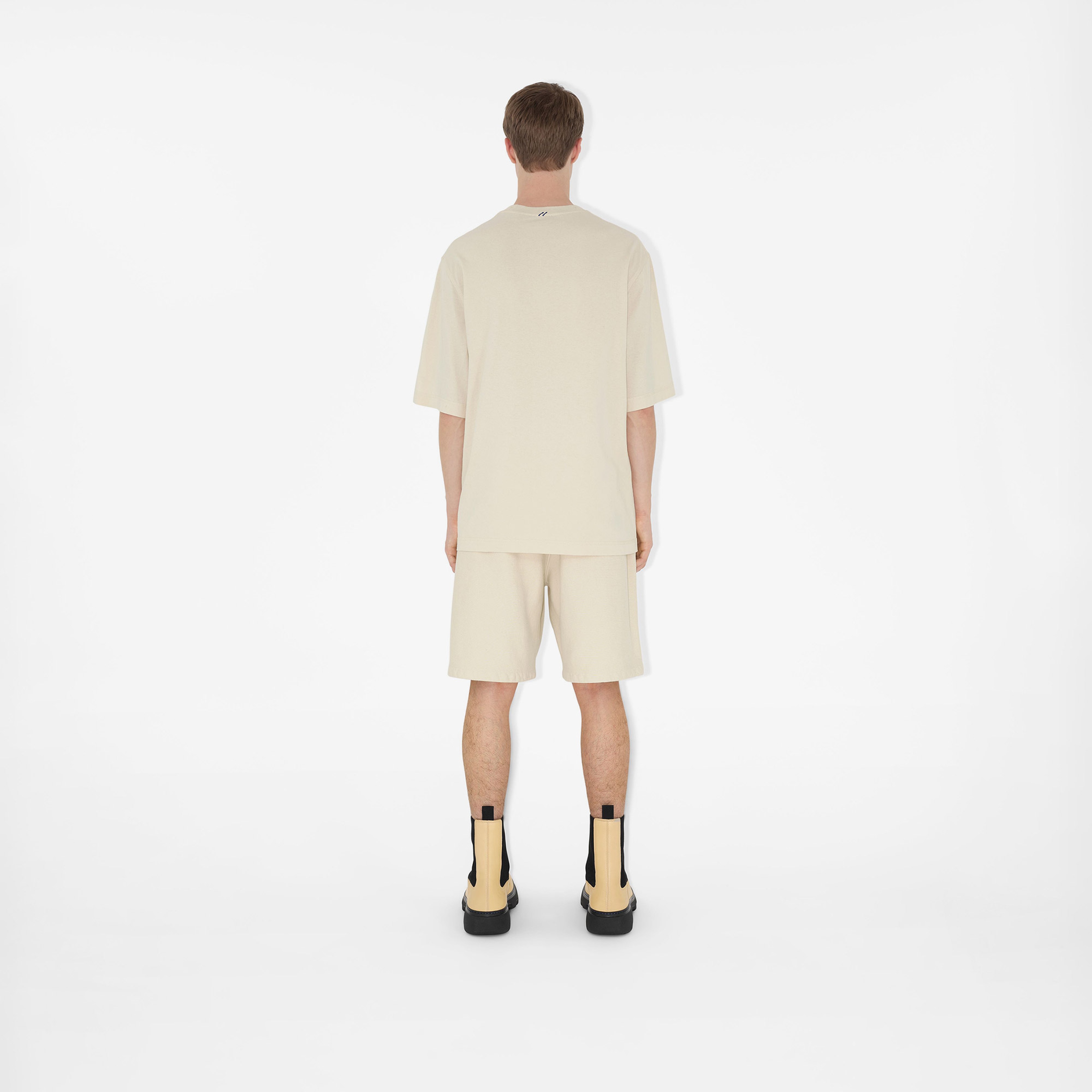 Burberry Erkek Bej Şort