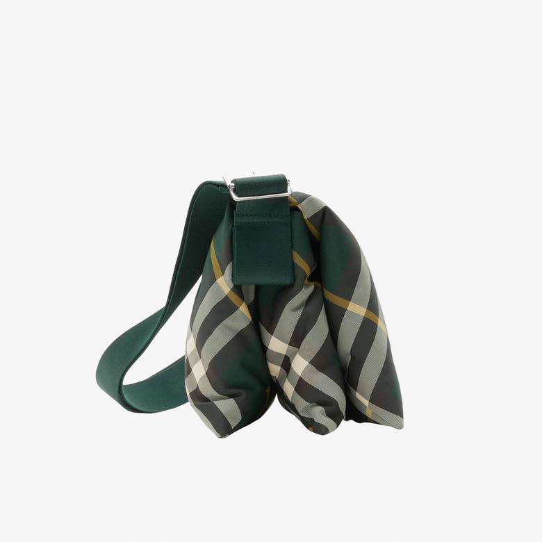 Burberry Erkek Yeşil Çanta