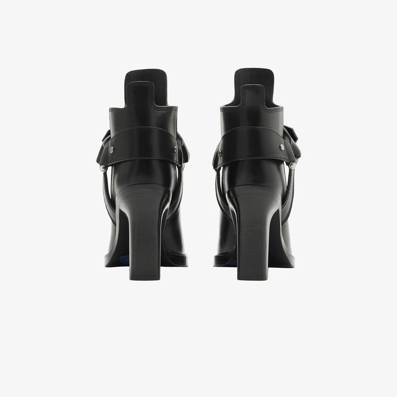 Burberry Kadın Siyah Bot