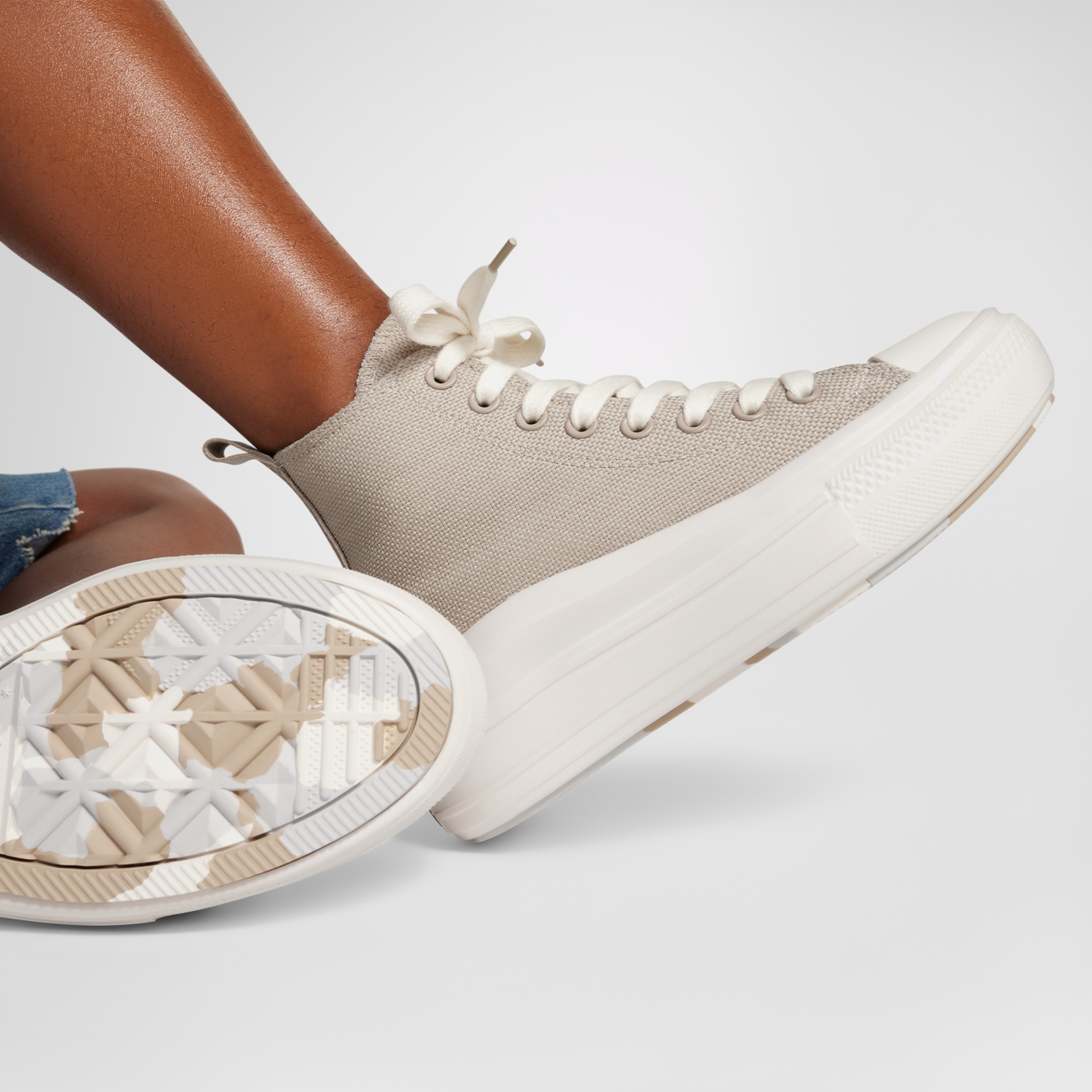 Converse Chuck Taylor All Star Move Platform Kadın Bej/Siyah Sneaker