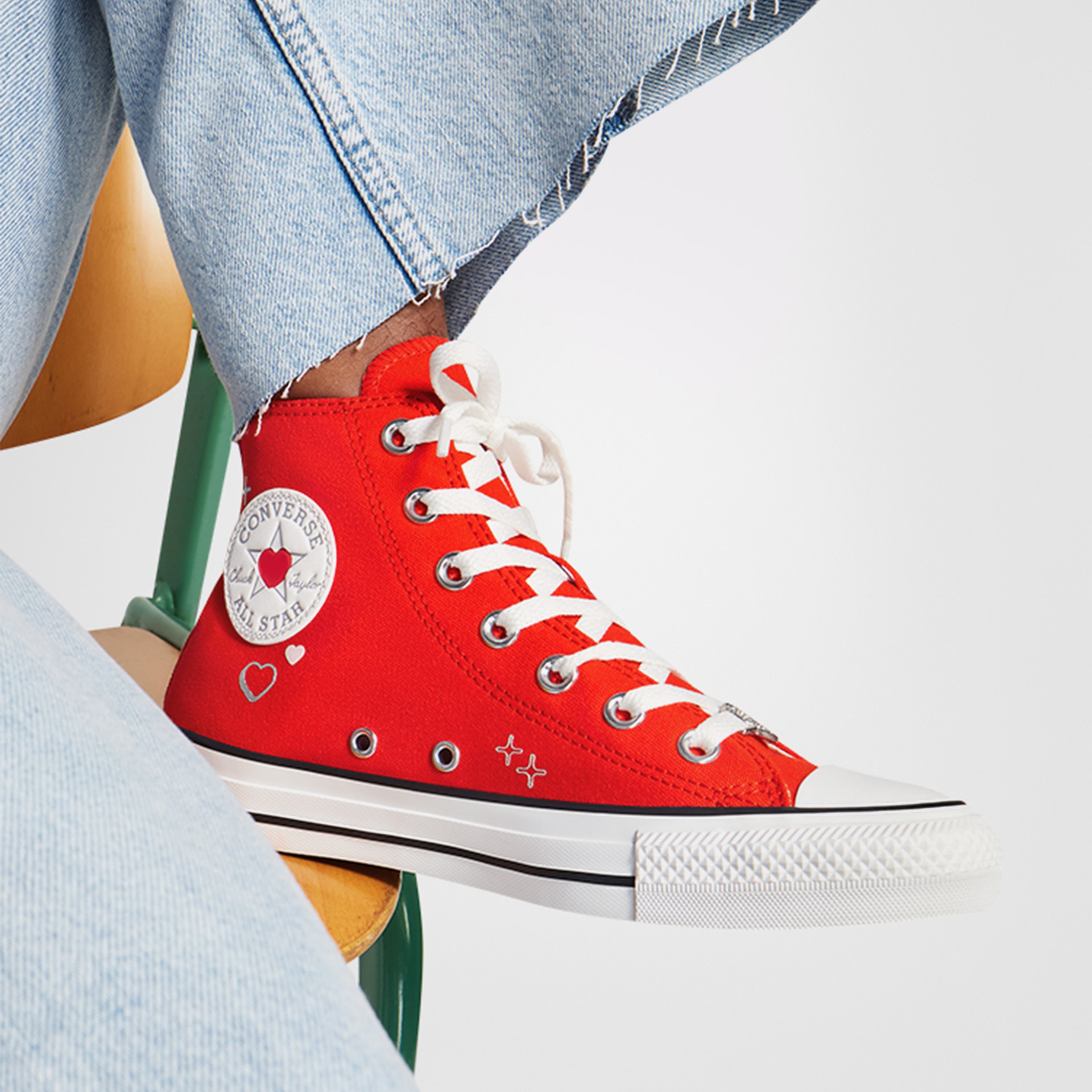 Converse Chuck Taylor All Star Y2K Heart Kadın Kırmızı/Siyah Sneaker