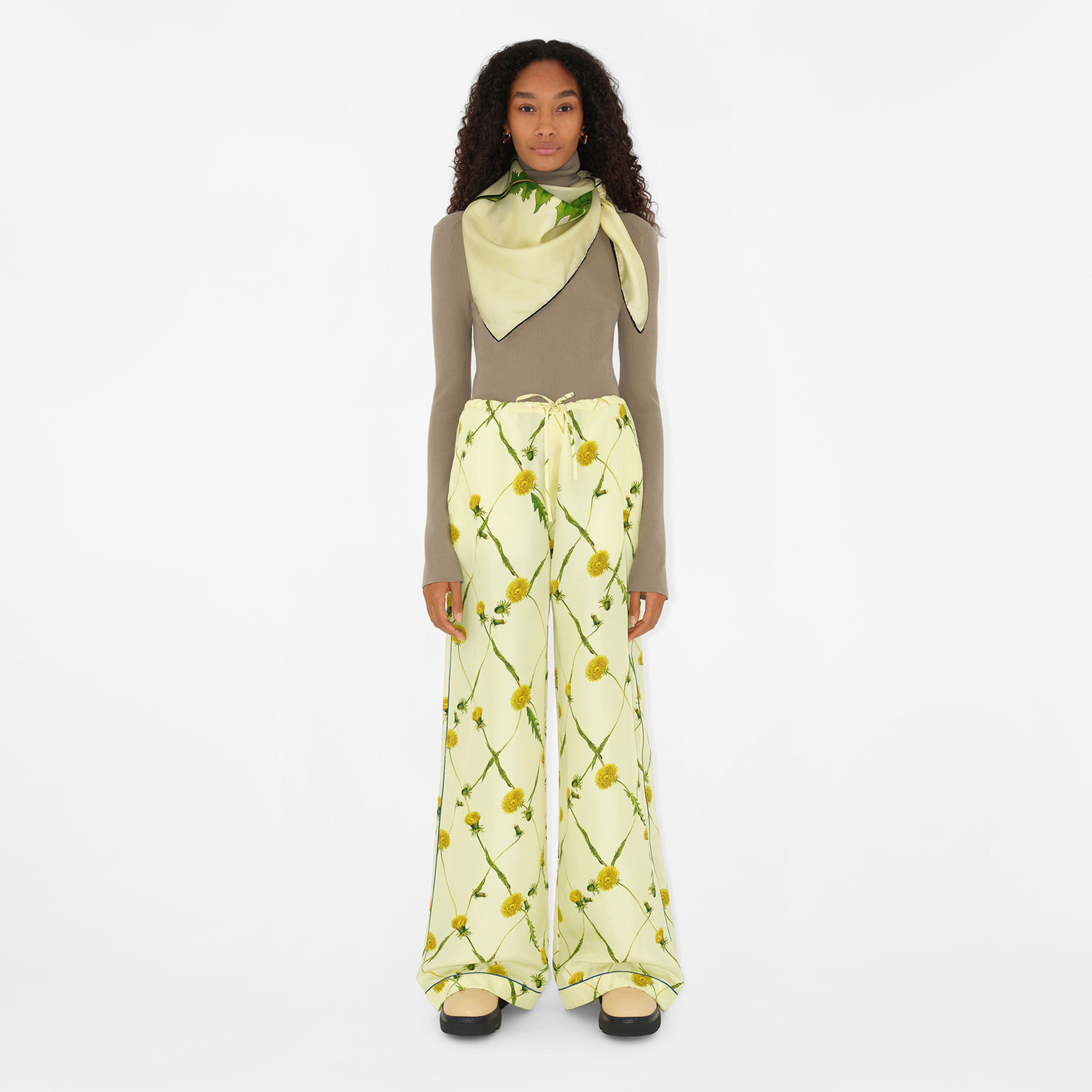 Burberry Unisex Bej Atkı