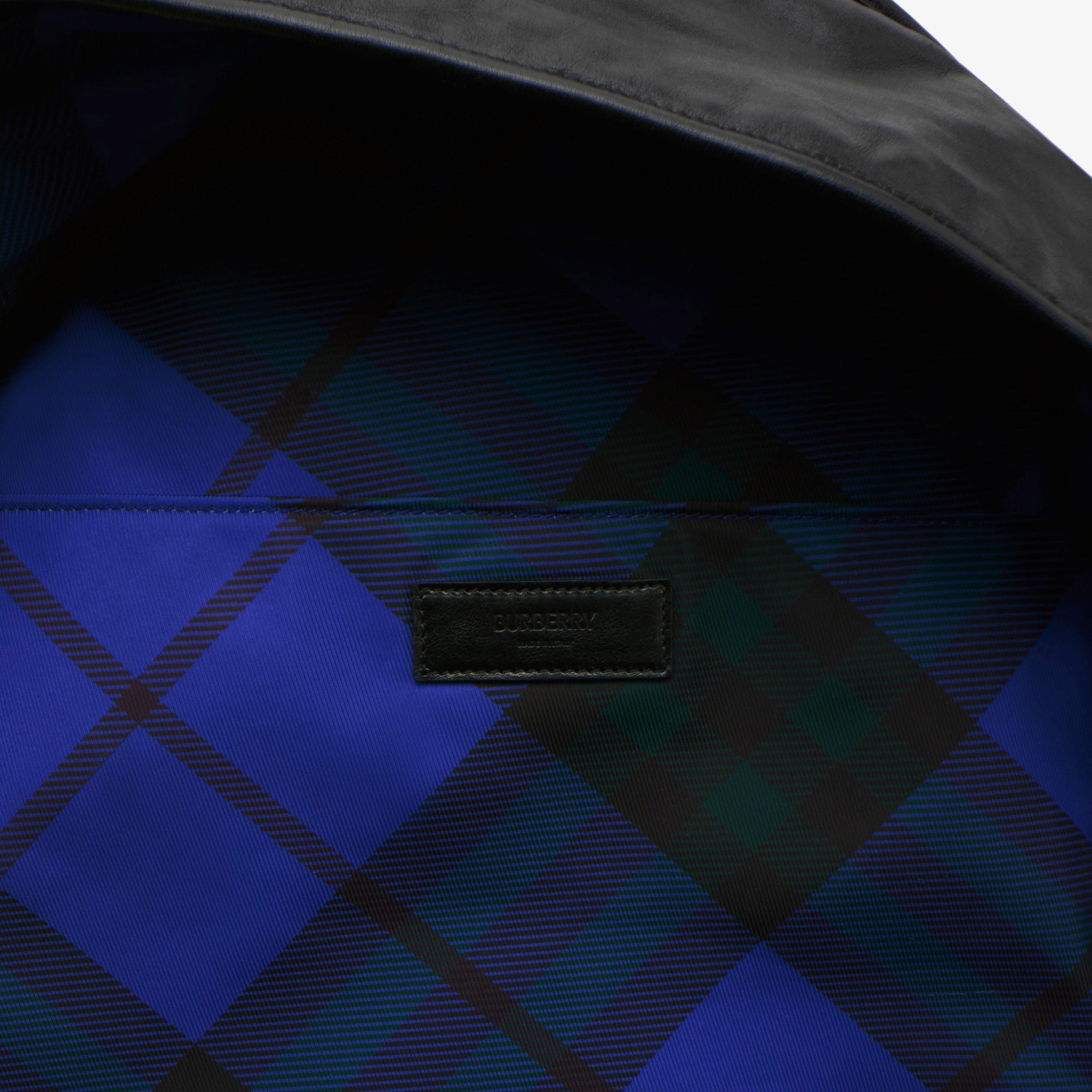 Burberry Erkek Siyah Çanta