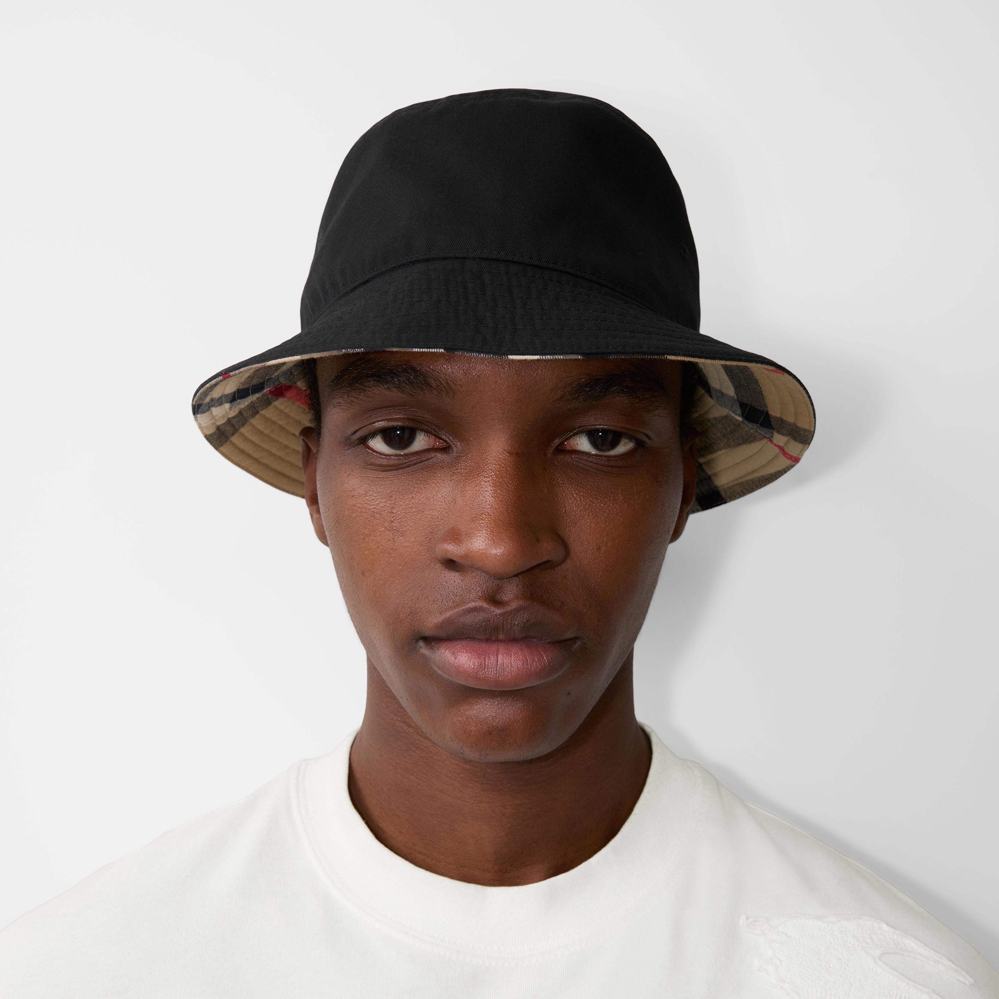 Burberry Unisex Siyah Şapka