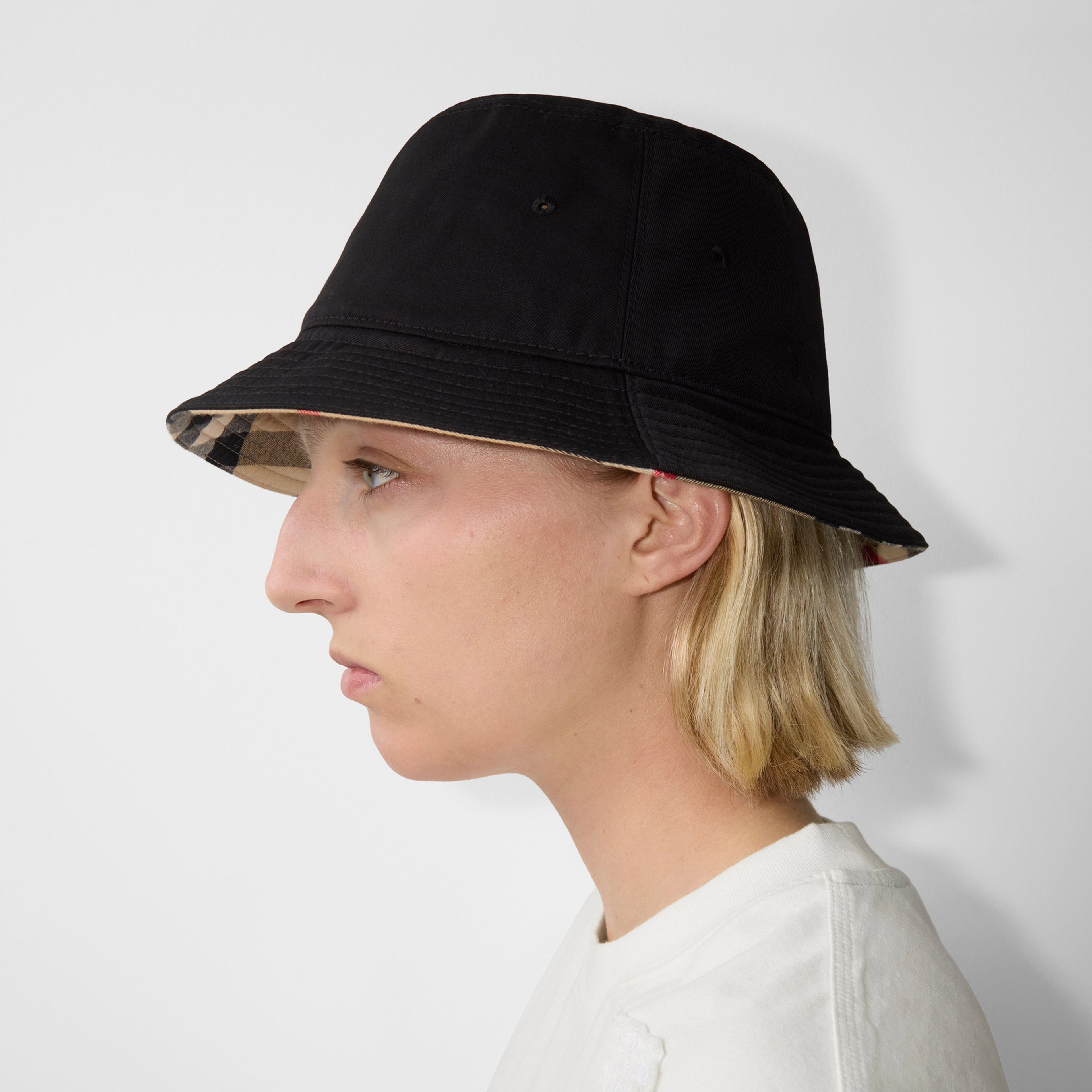 Burberry Unisex Siyah Şapka