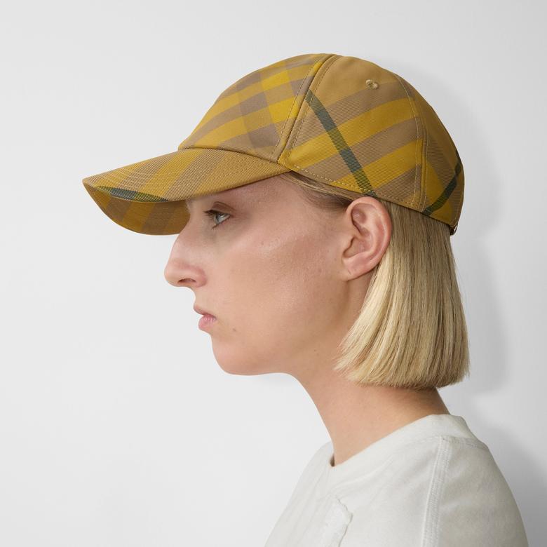 Burberry Unisex Sarı Şapka