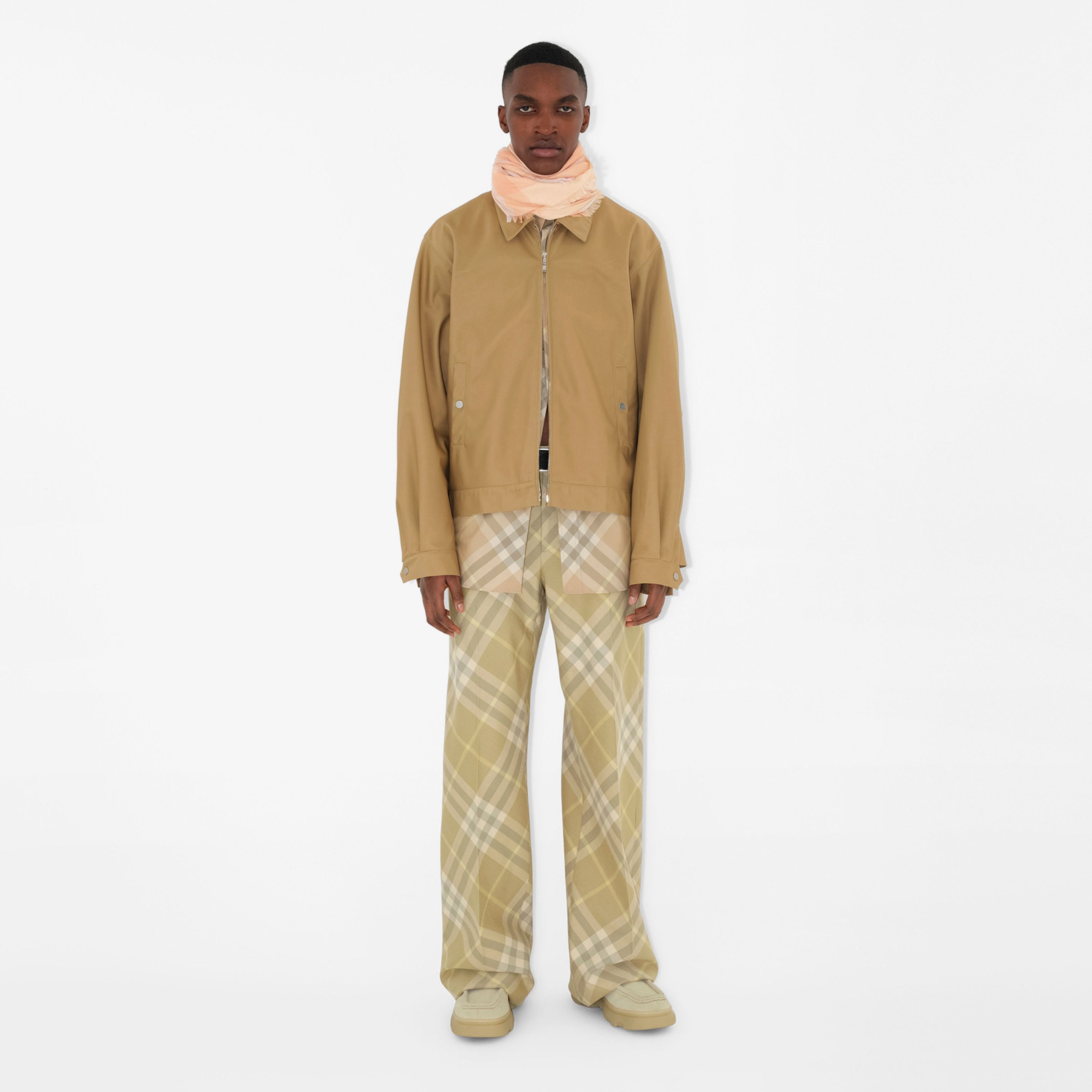 Burberry Unisex Pembe Atkı