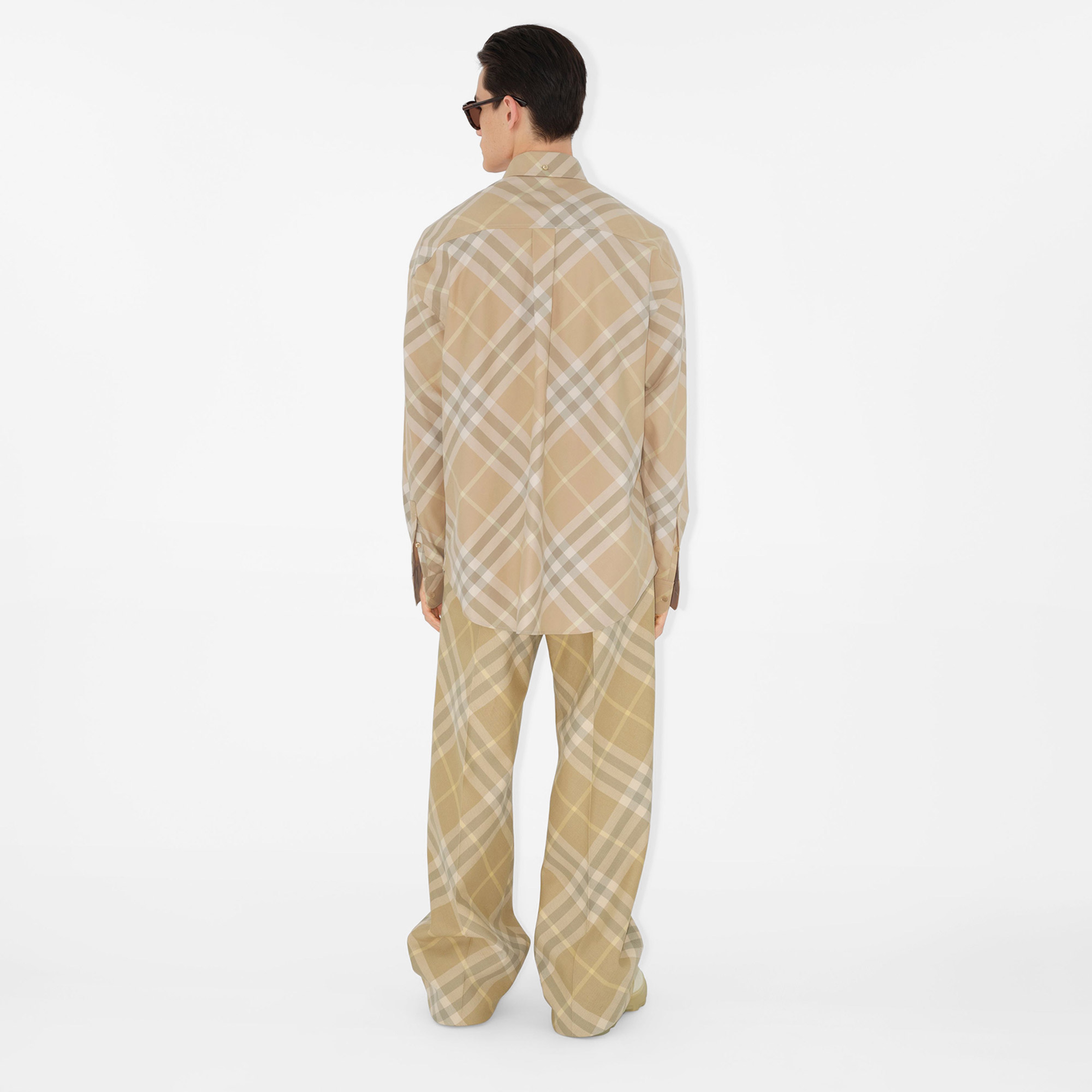 Burberry Erkek Bej Gömlek