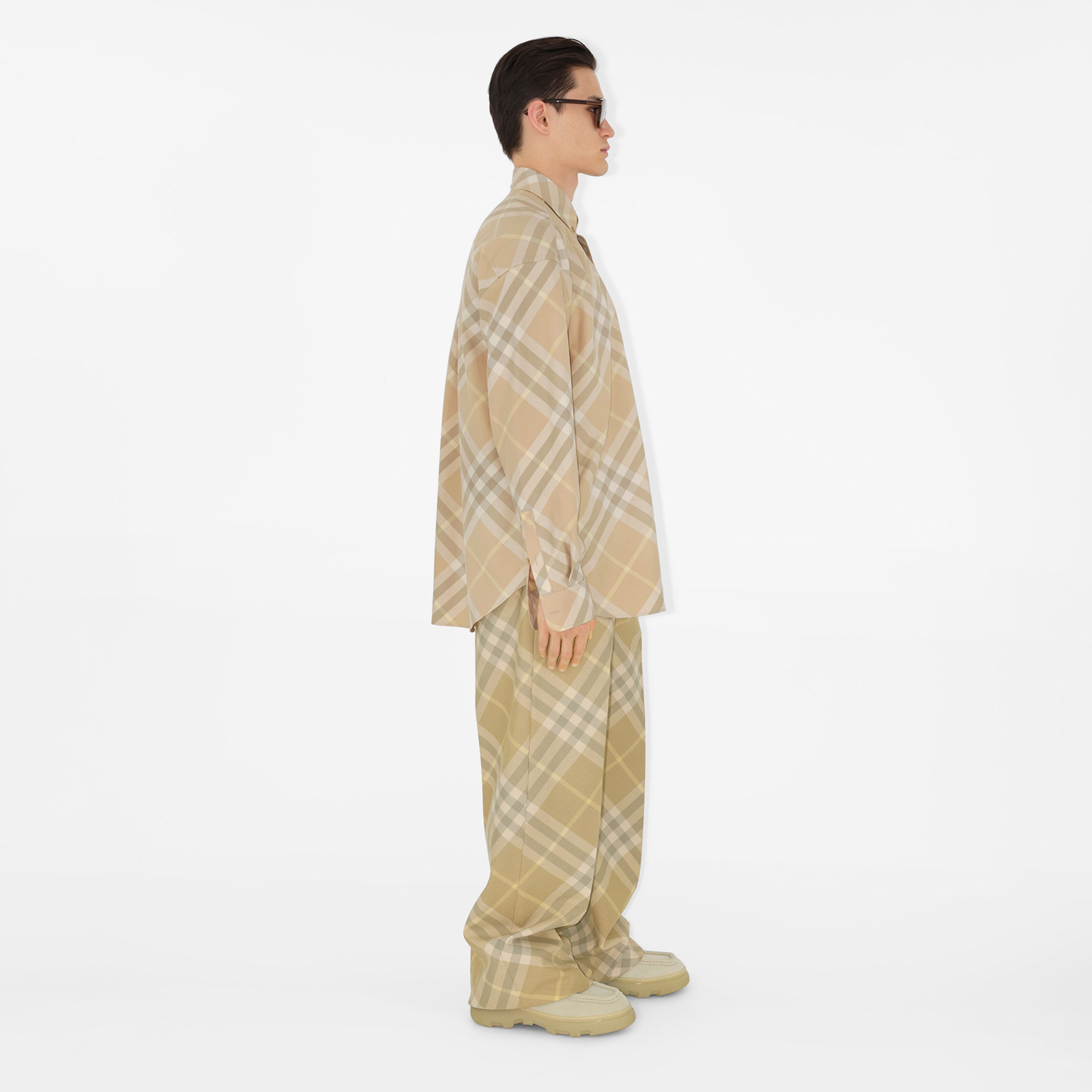 Burberry Erkek Bej Gömlek