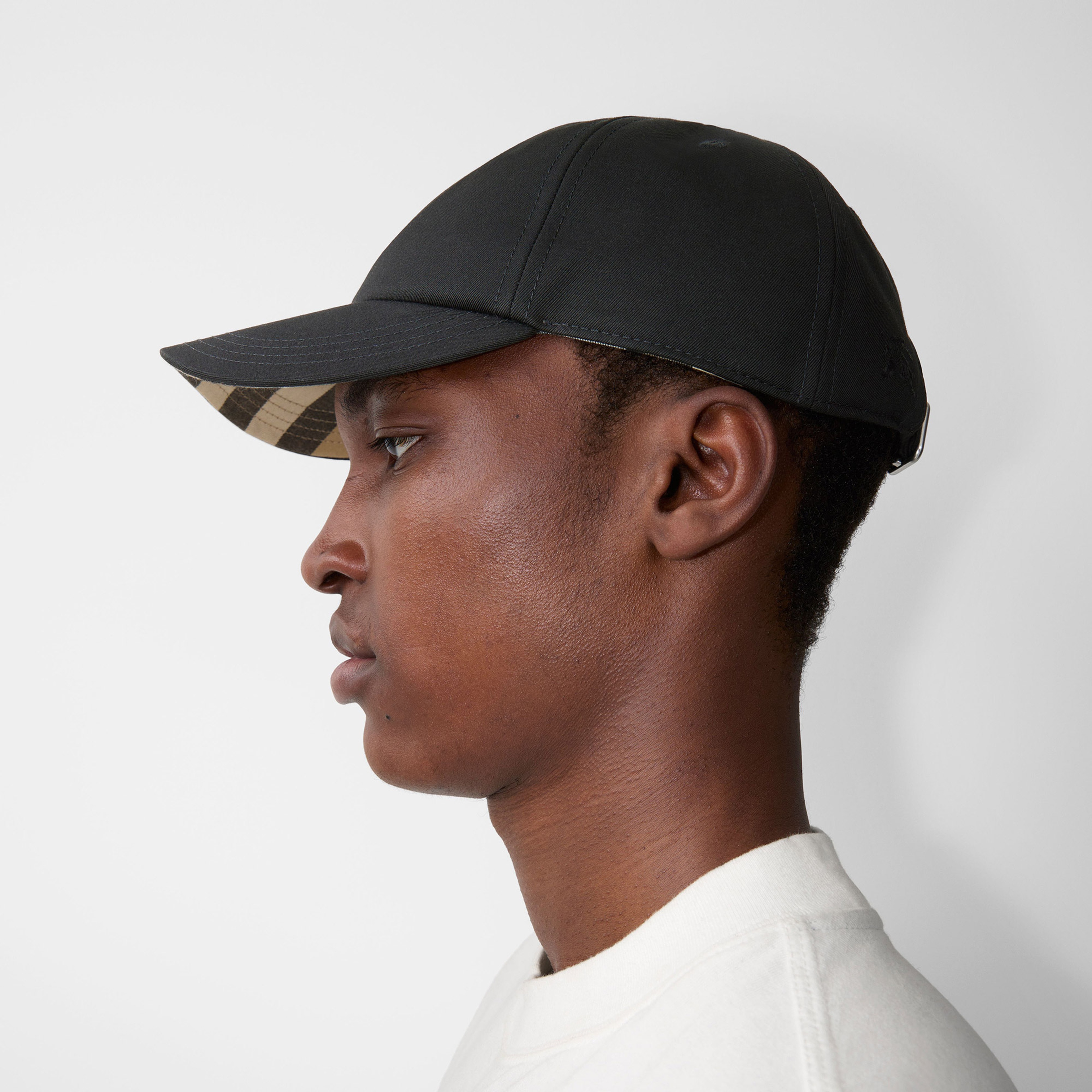 Burberry Unisex Siyah Şapka