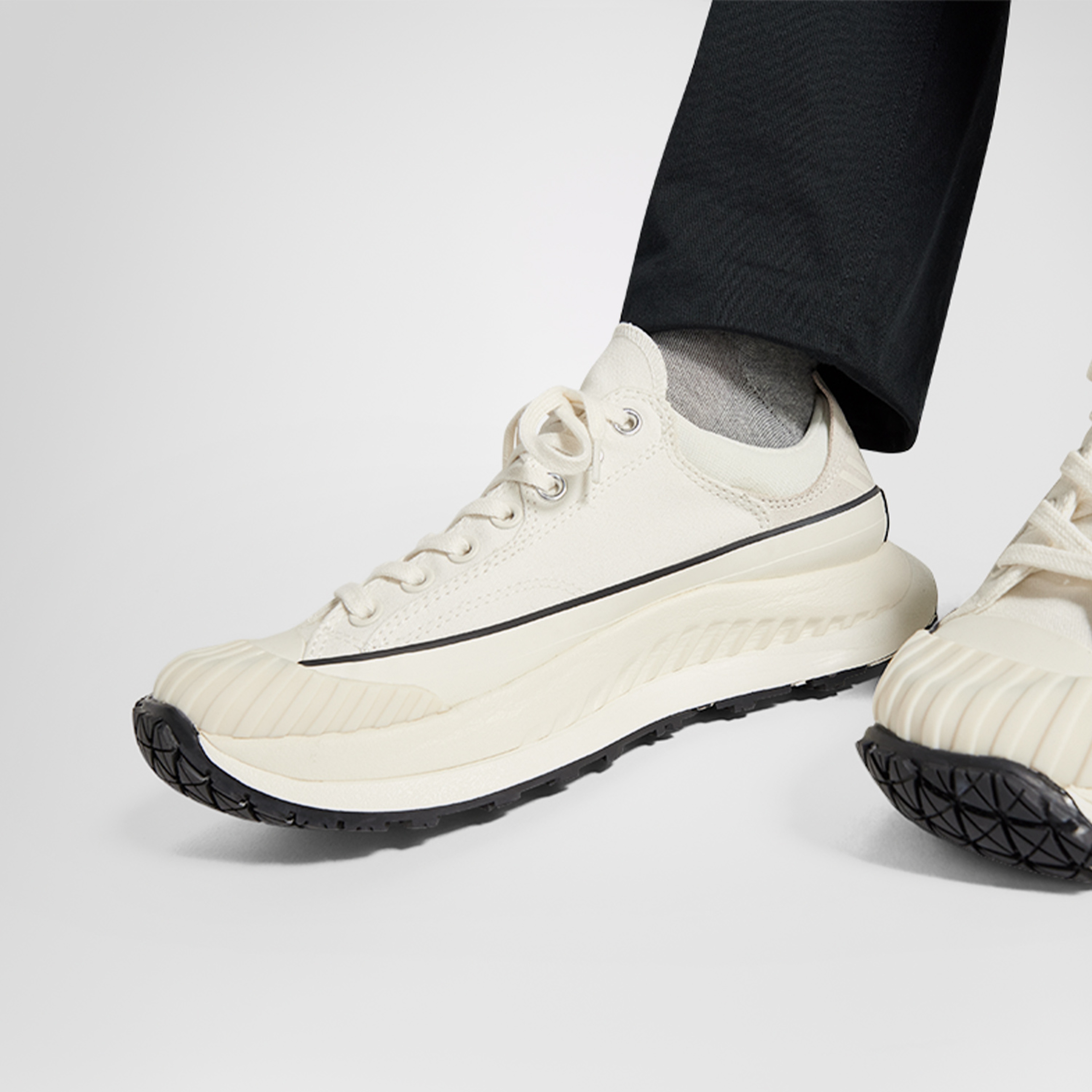 Converse Chuck 70 AT-CX Unisex Krem Sneaker