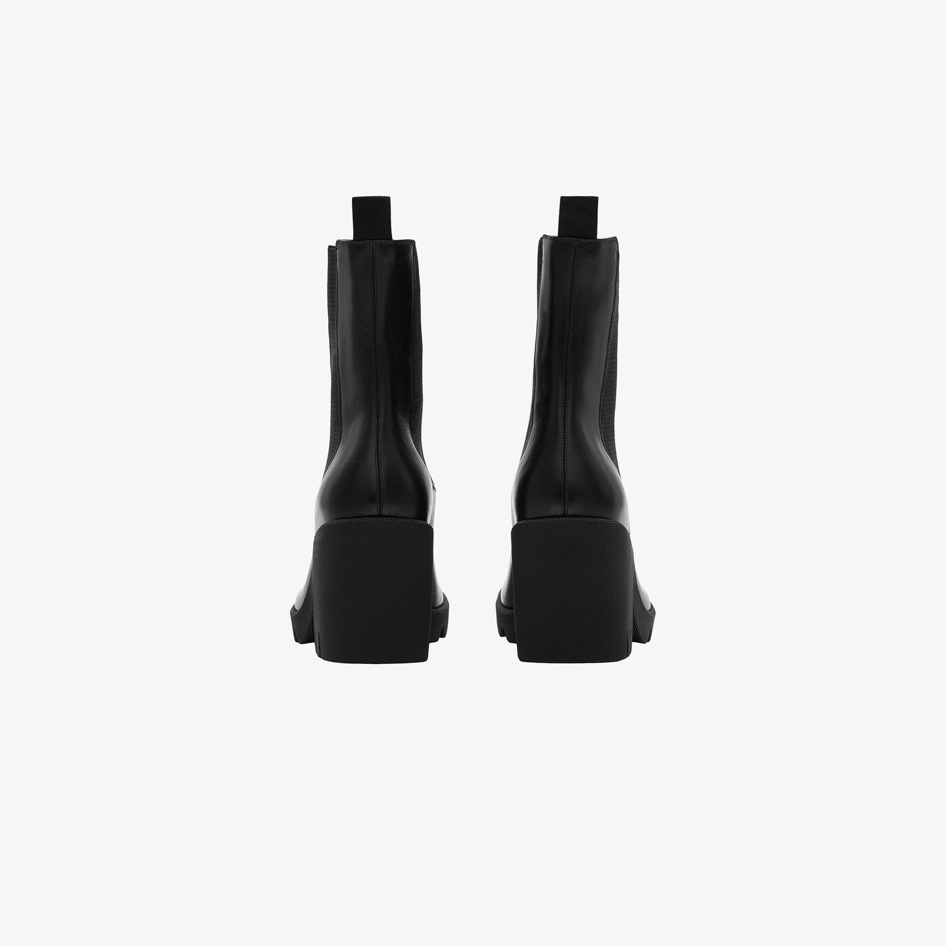 Burberry Kadın Siyah Bot