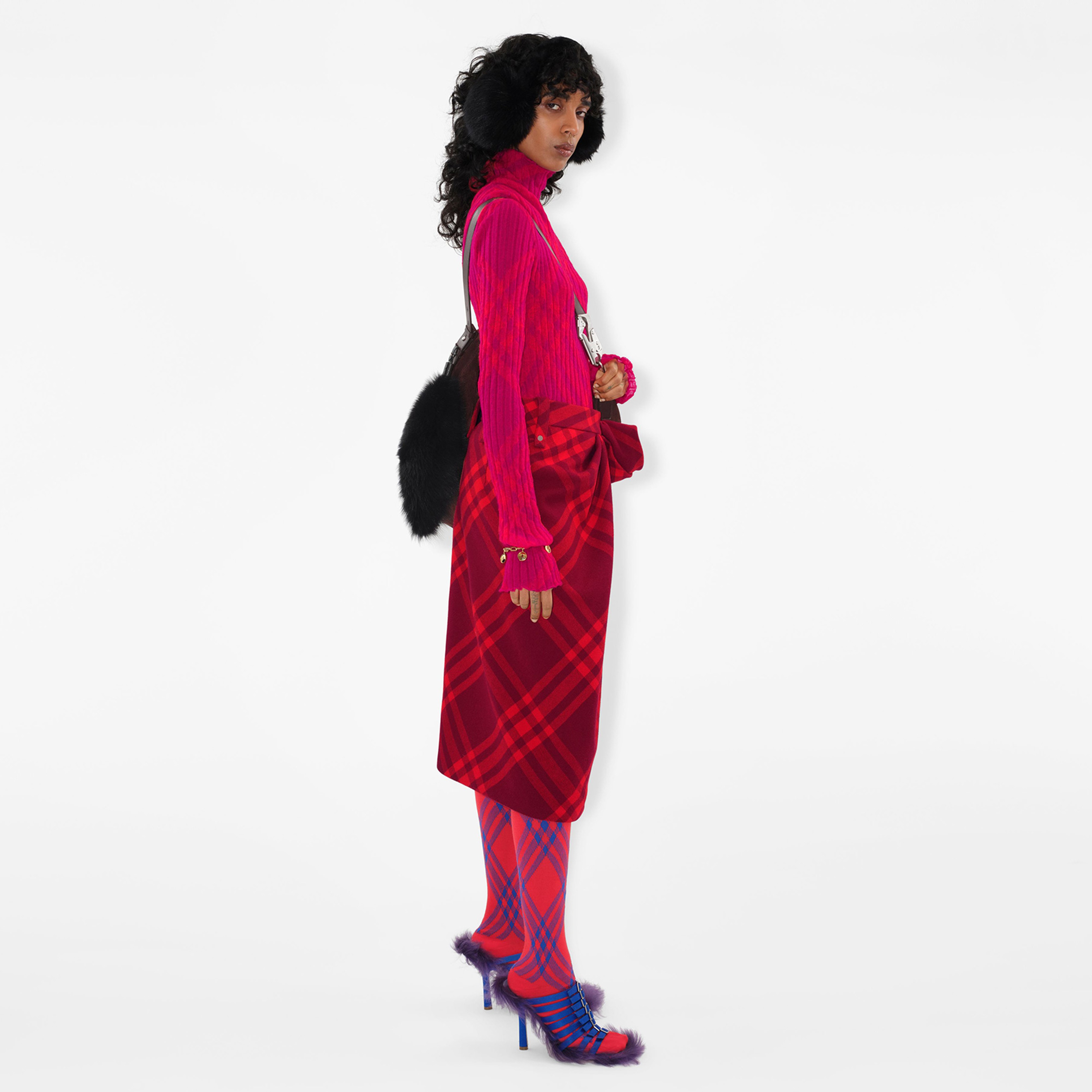 Burberry Unisex Kırmızı Çorap