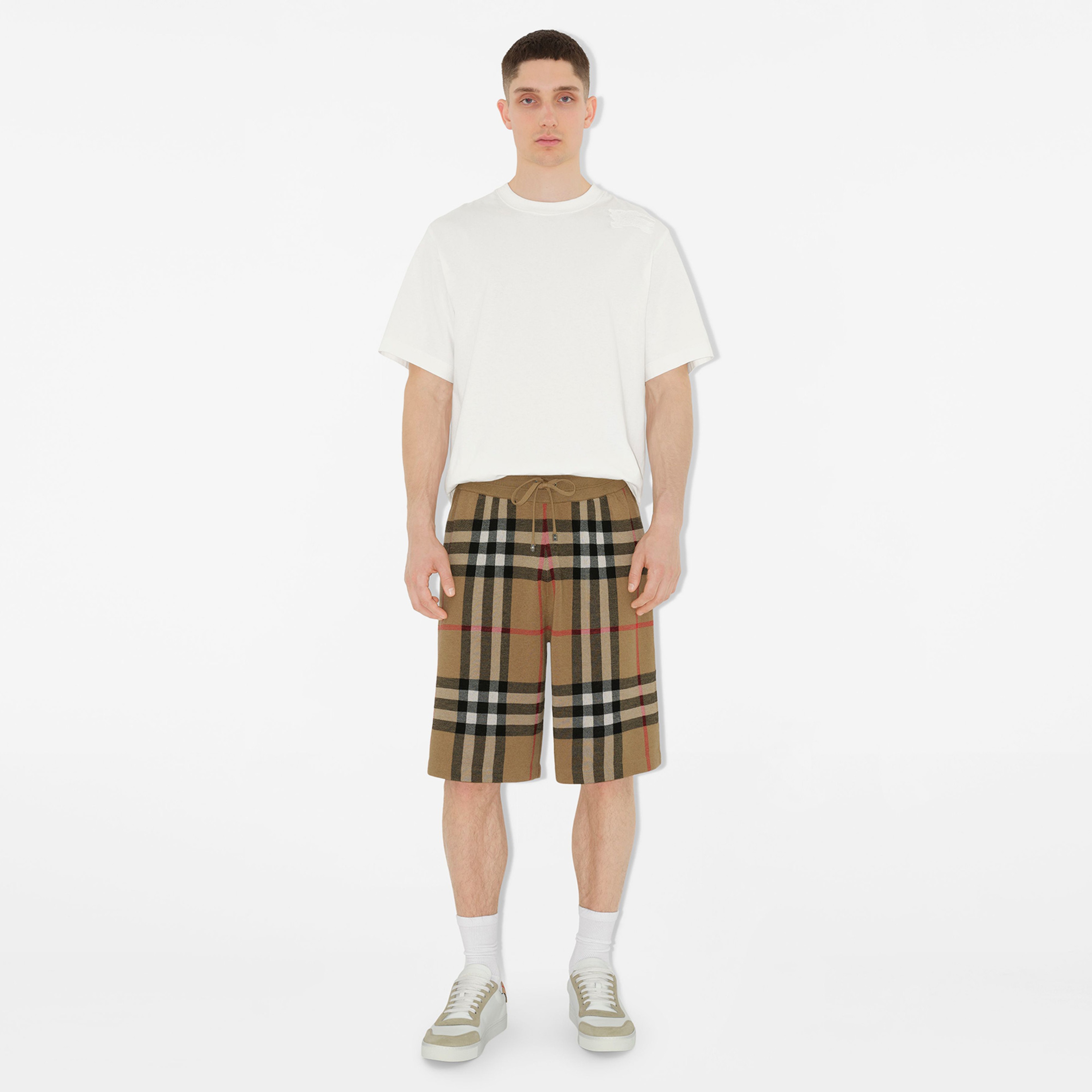 Burberry Erkek Kahverengi Şort