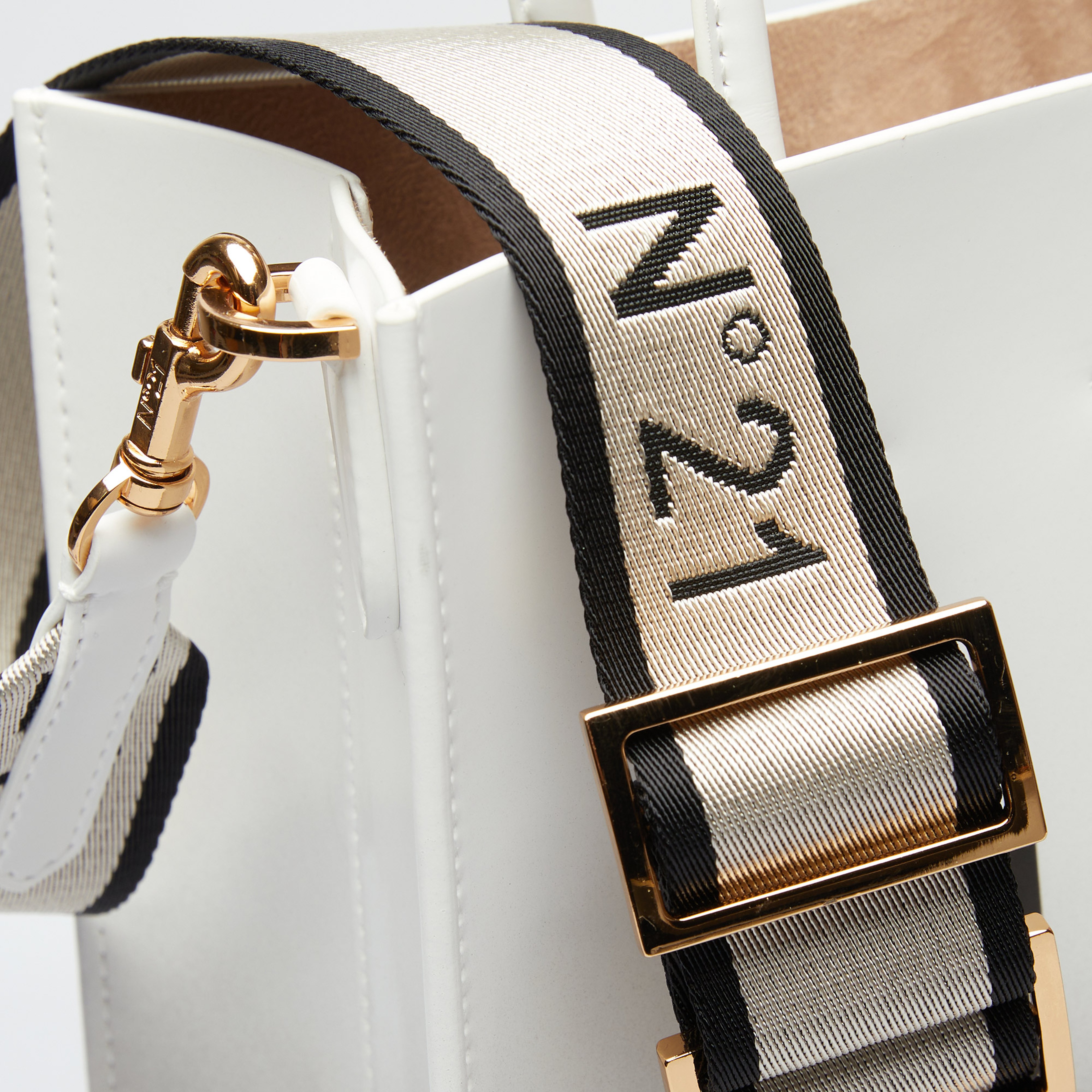 No21 Kadın Siyah Çanta