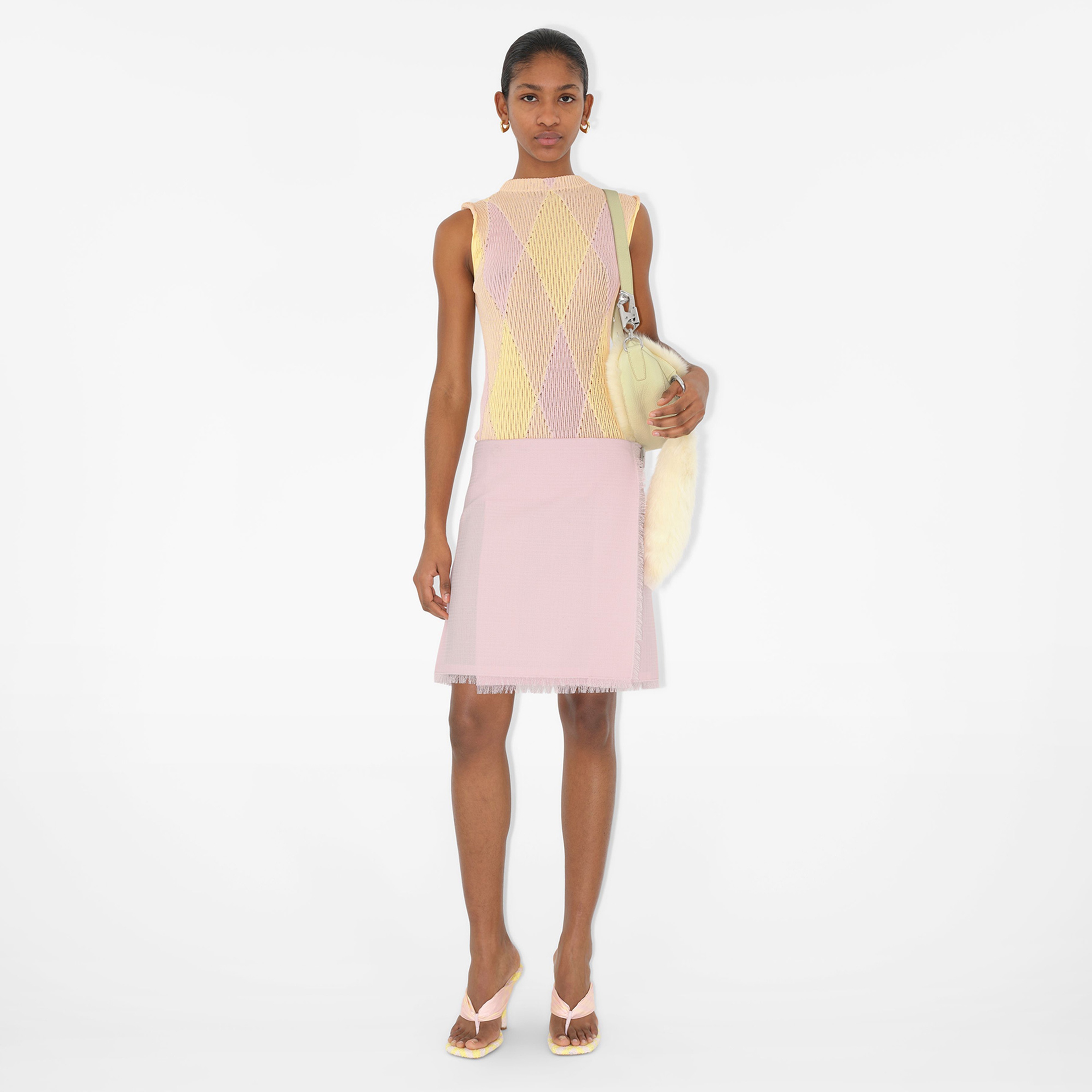 Burberry Kadın Pembe Ayakkabı