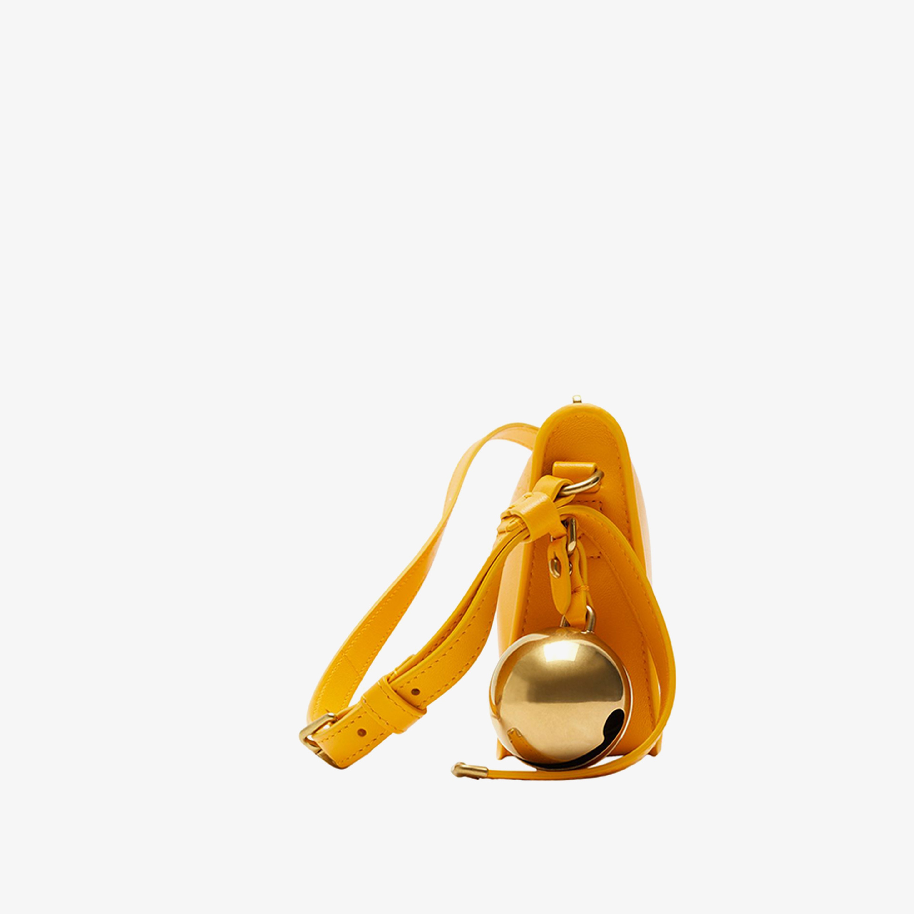 Burberry Kadın Sarı Çanta